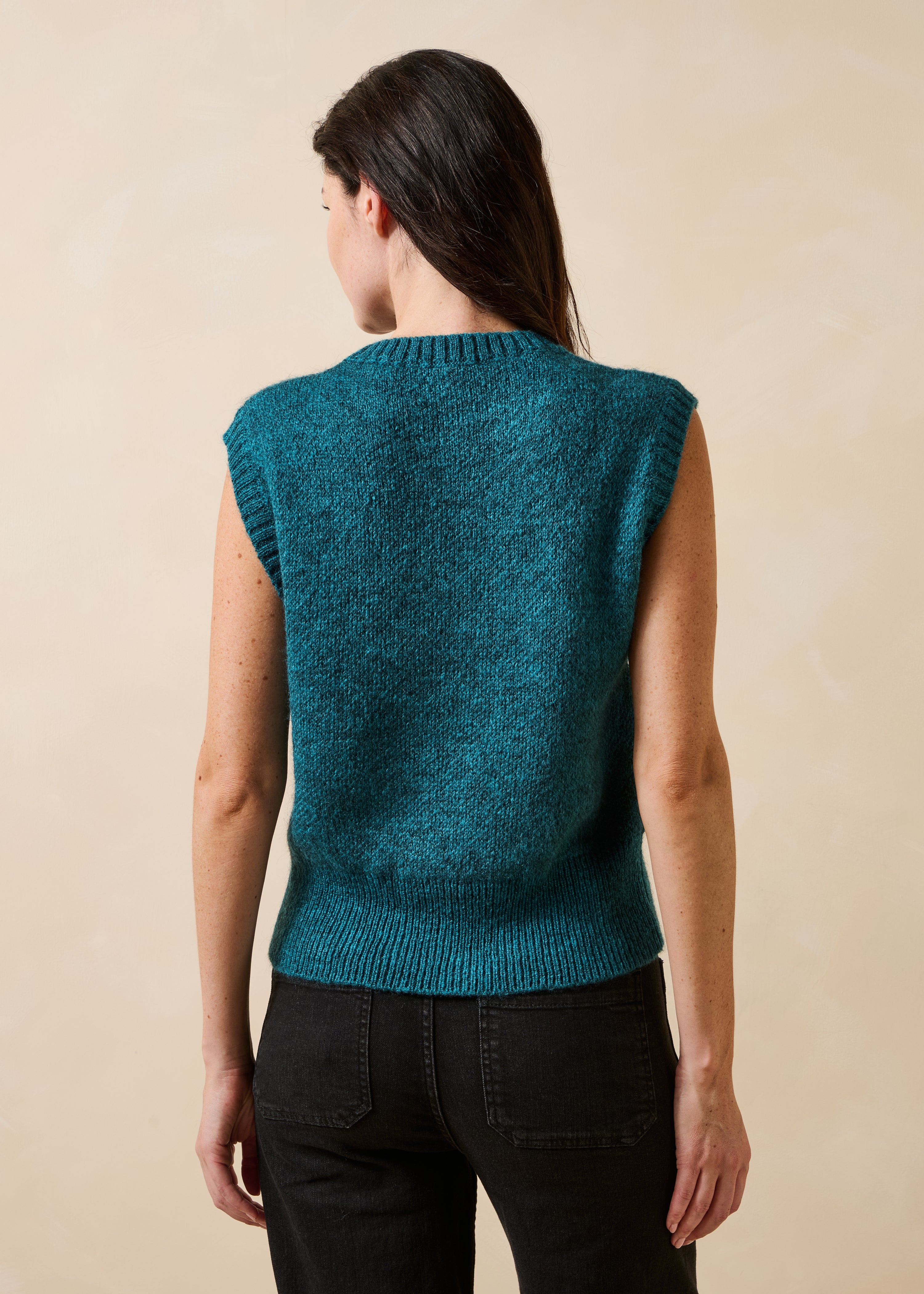 Ärmelloser Pullover in Petrolblau mit Rundhalsausschnitt