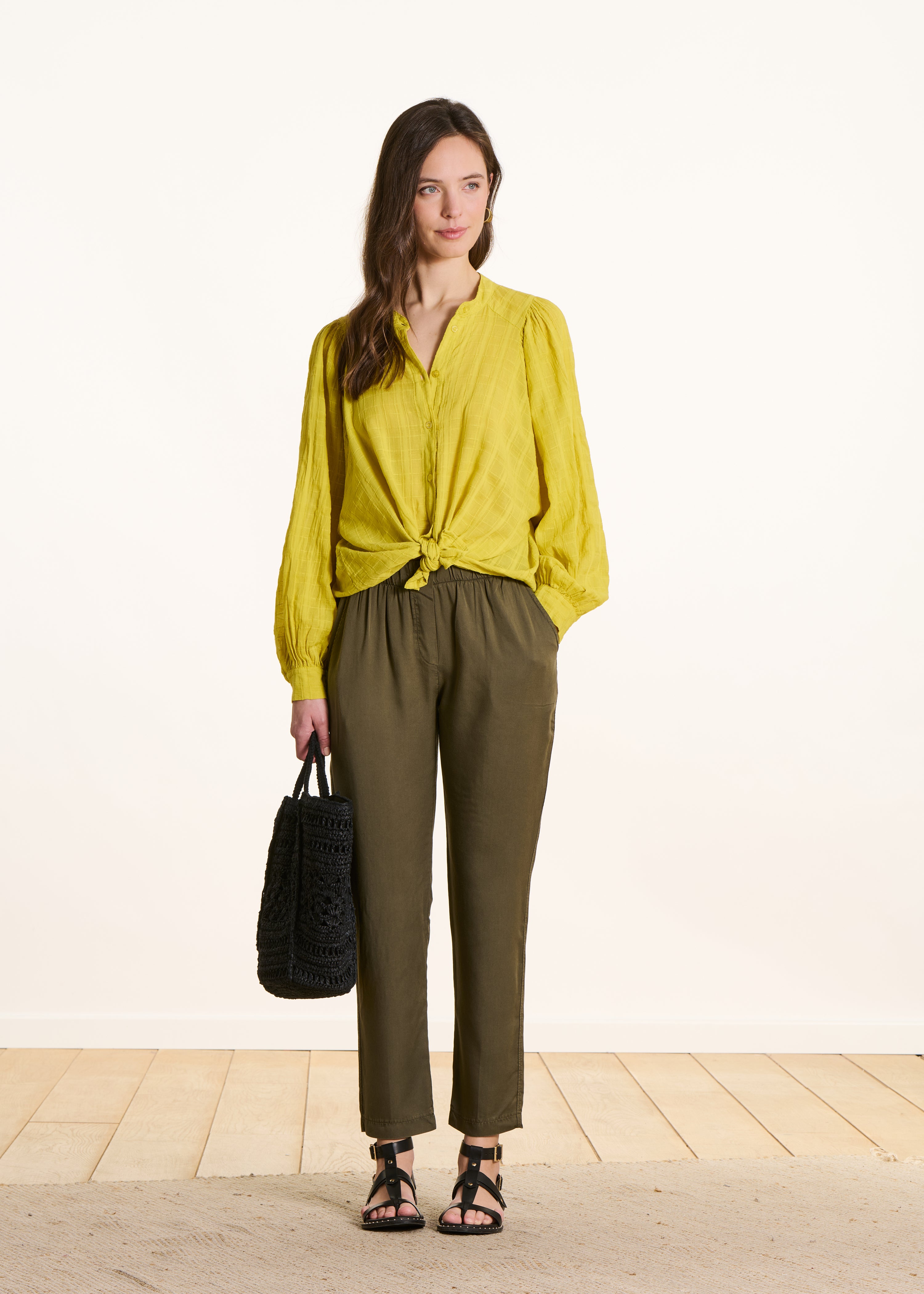 Pantalon fluide kaki en lyocell