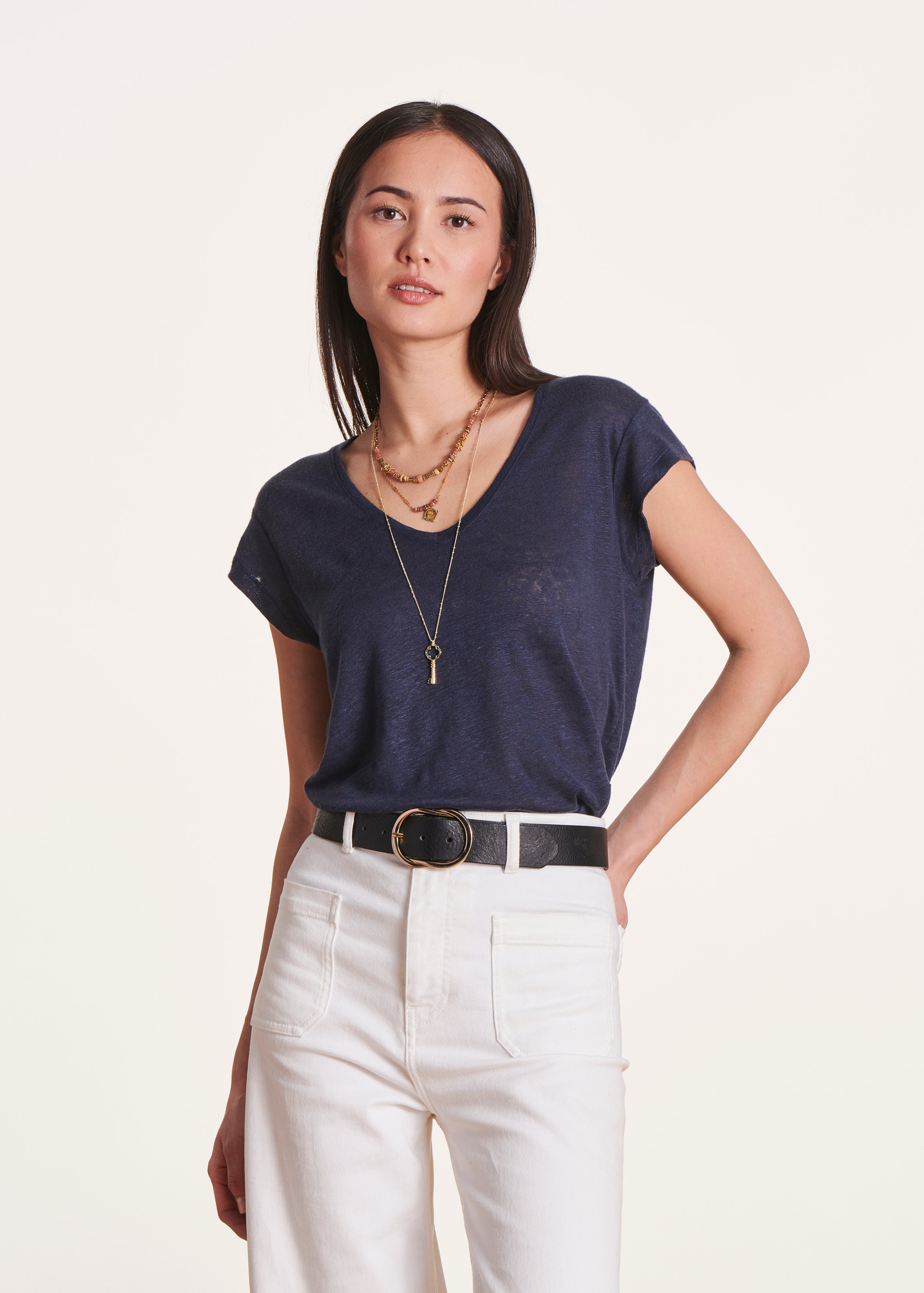 Linnen T-shirt met laaghangende mouwen