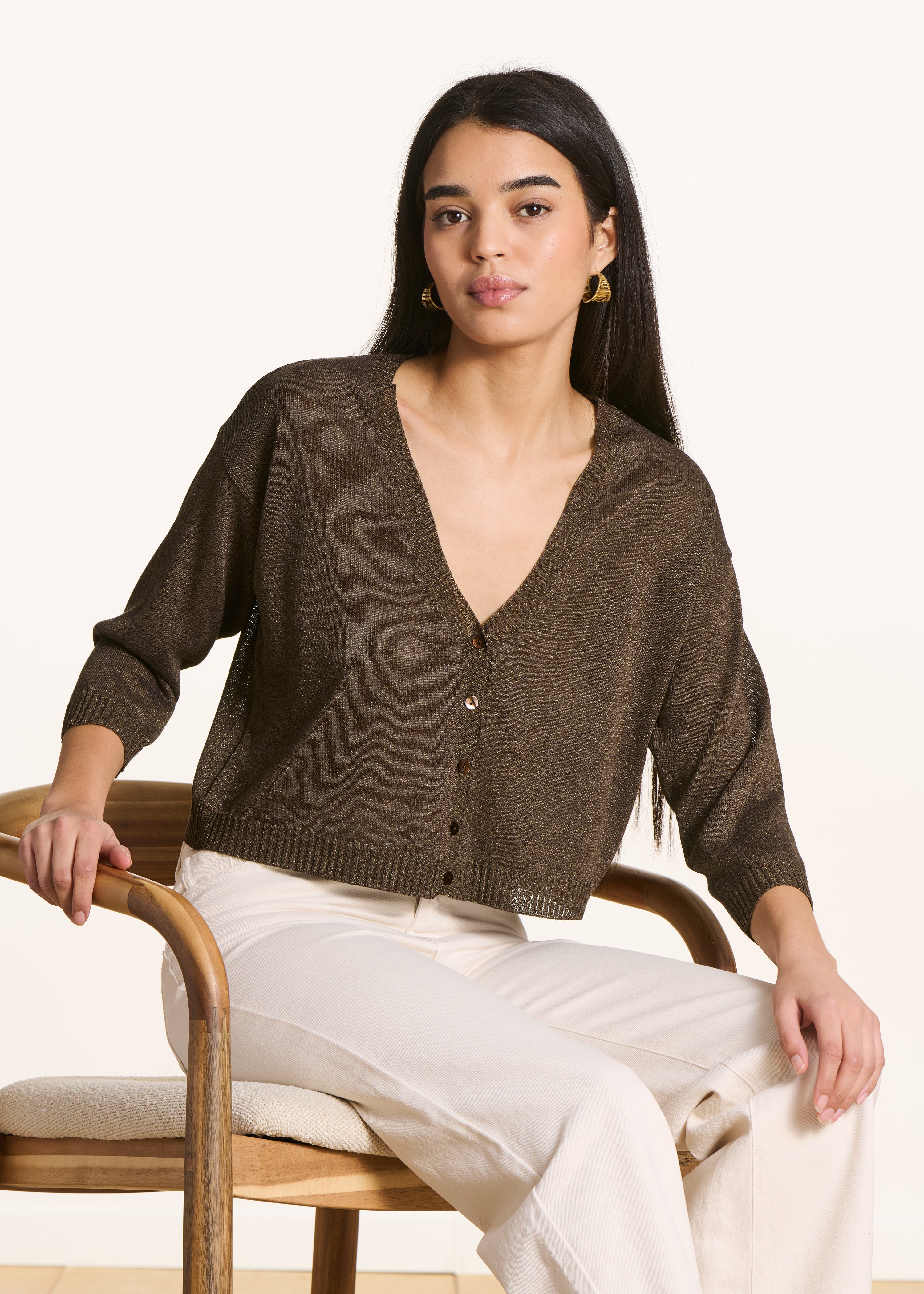 Gilet court marron en maille fine irisée
