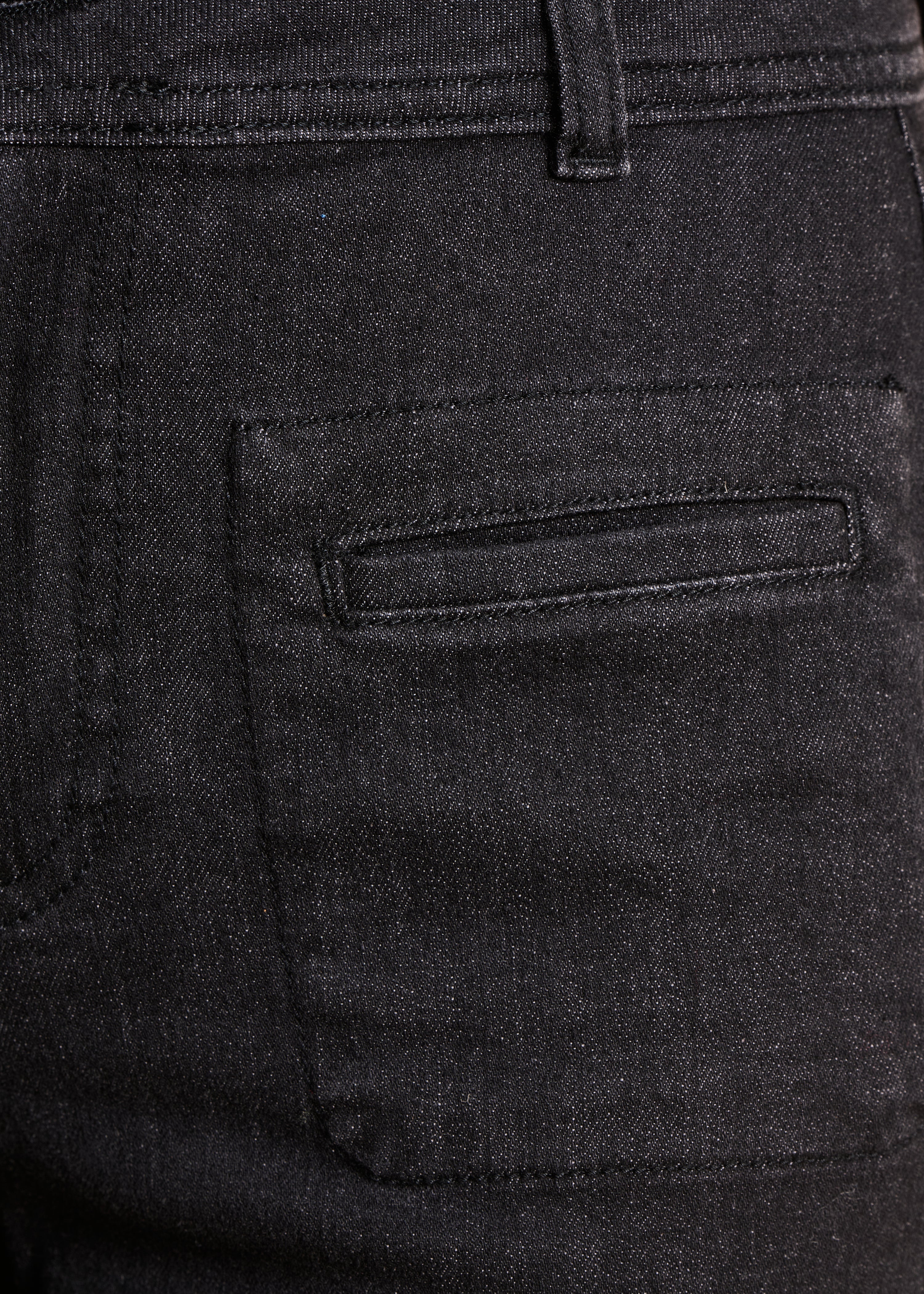 Zwarte bootcut jeans met hoge taille van biologisch katoen