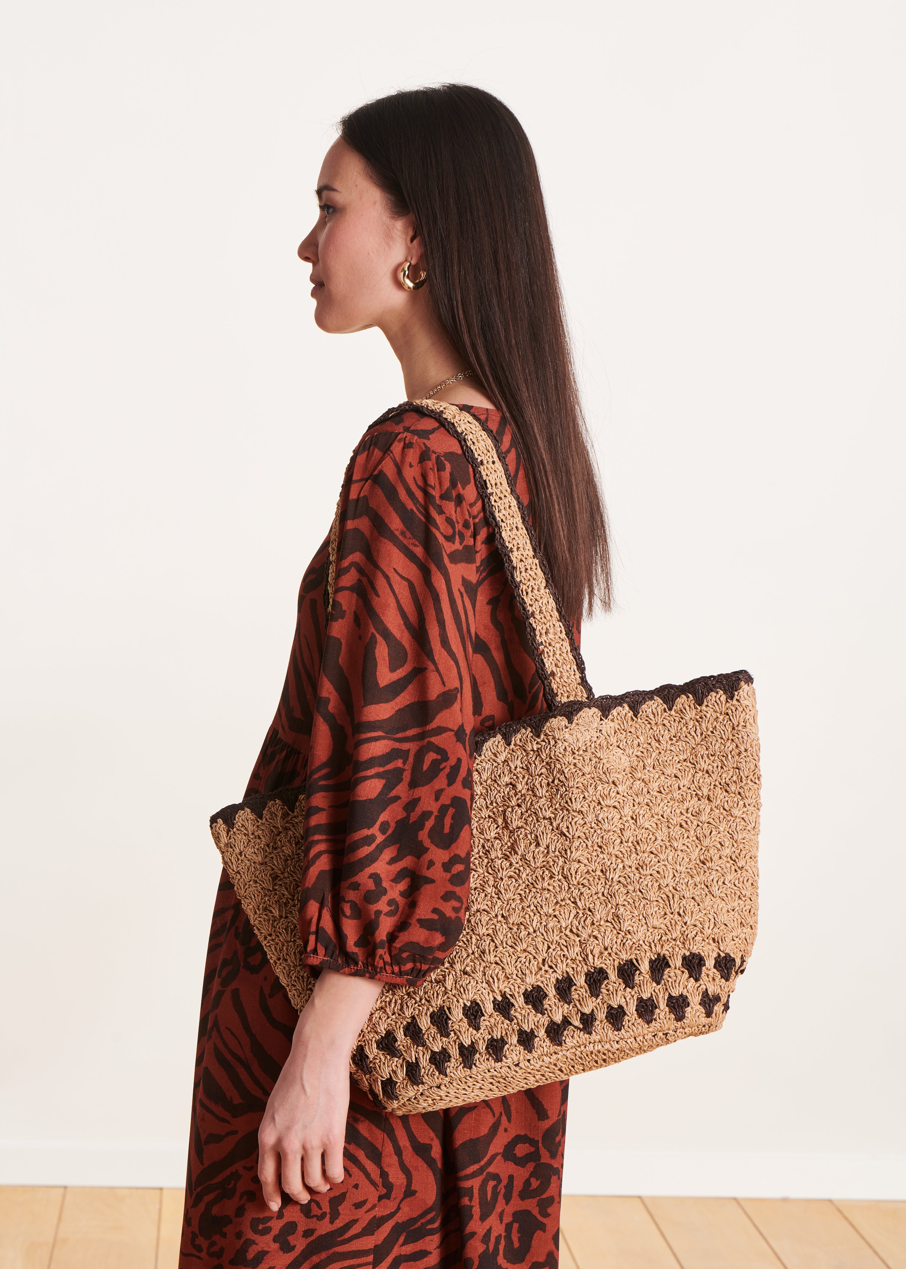 Panier en raphia beige
