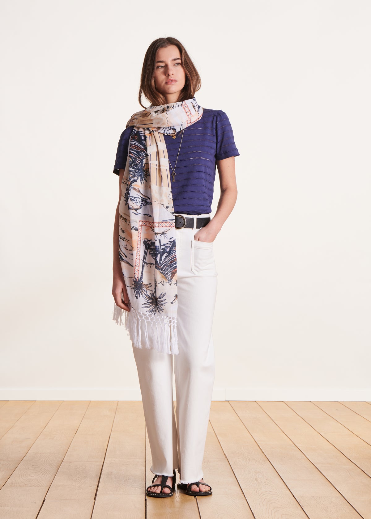 Foulard imprimé en coton beige