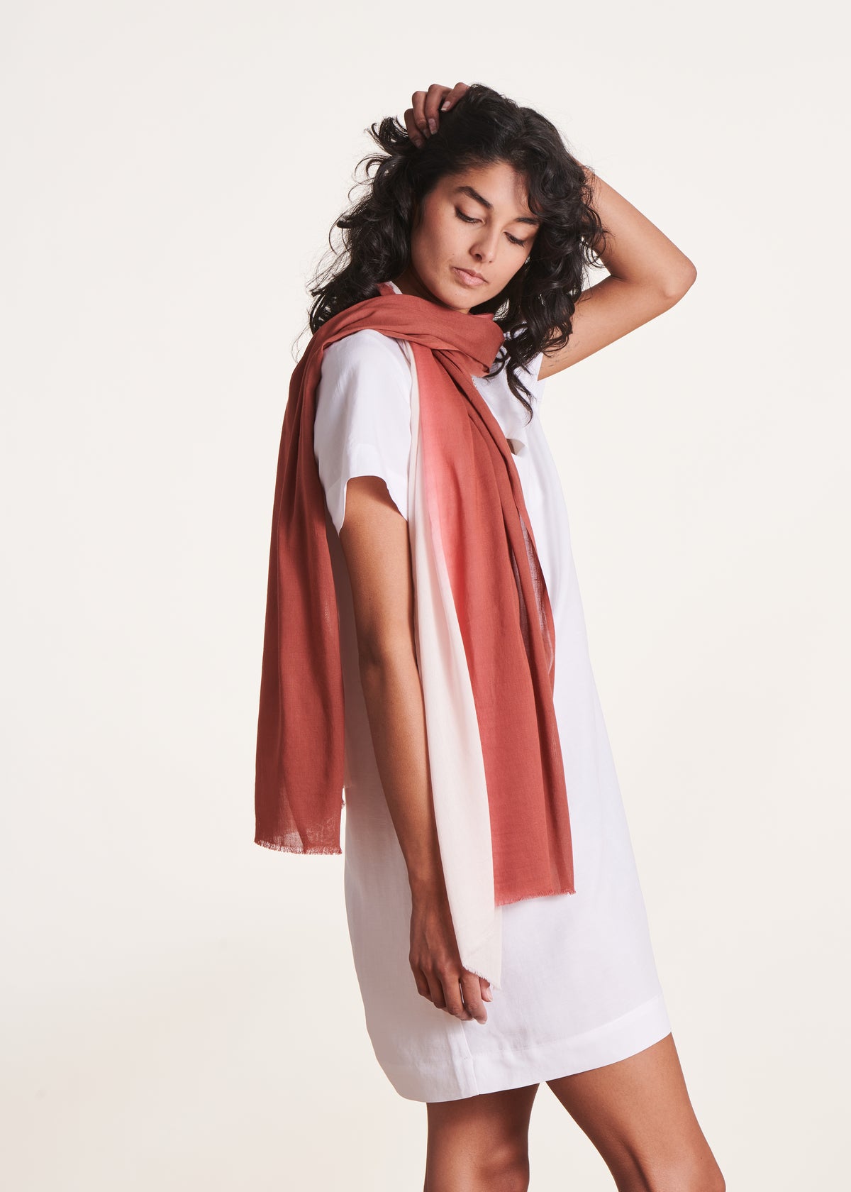 Foulard bicolore beige et marron en coton modal