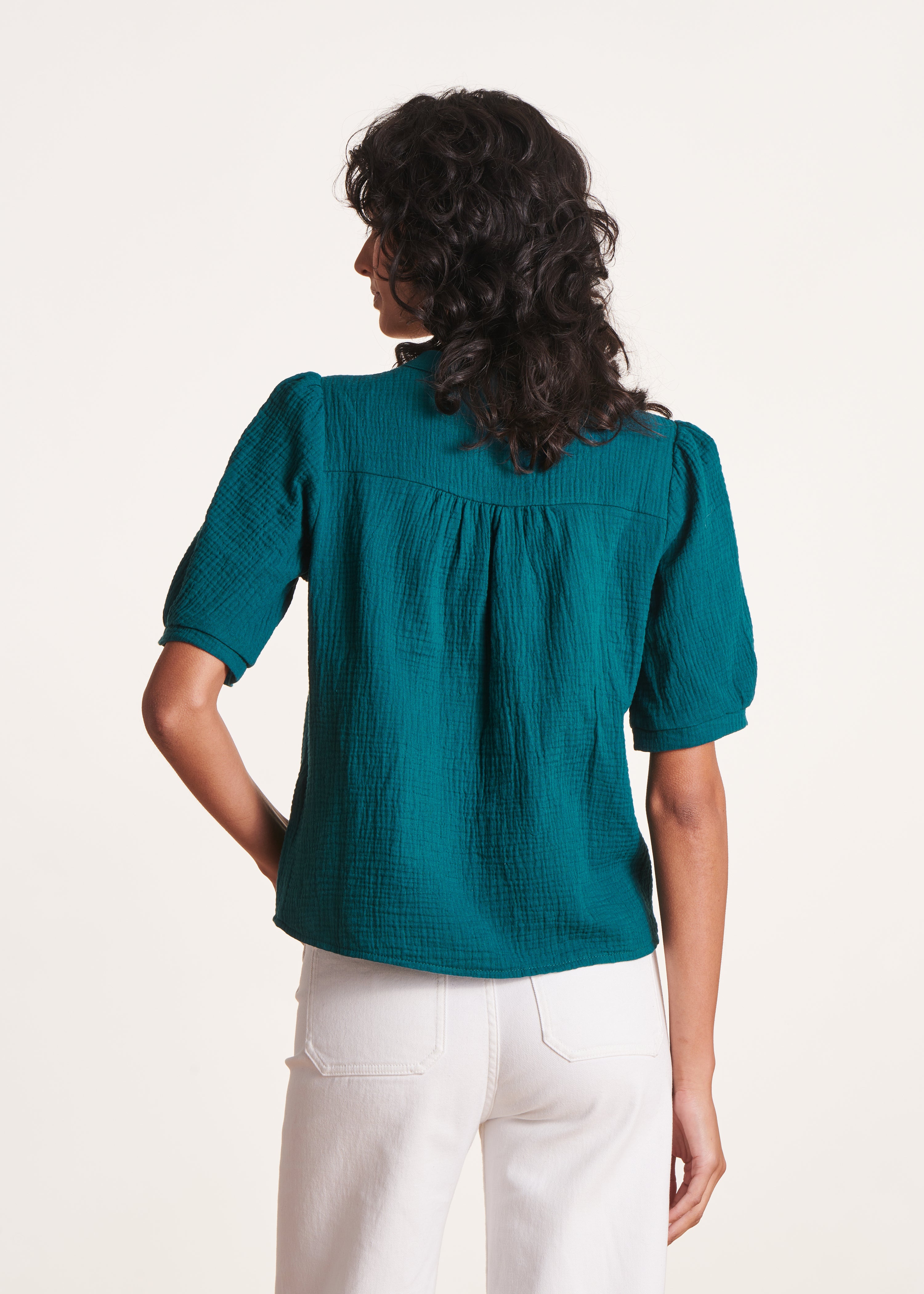 Chemisier court bleu canard en gaze de coton biologique