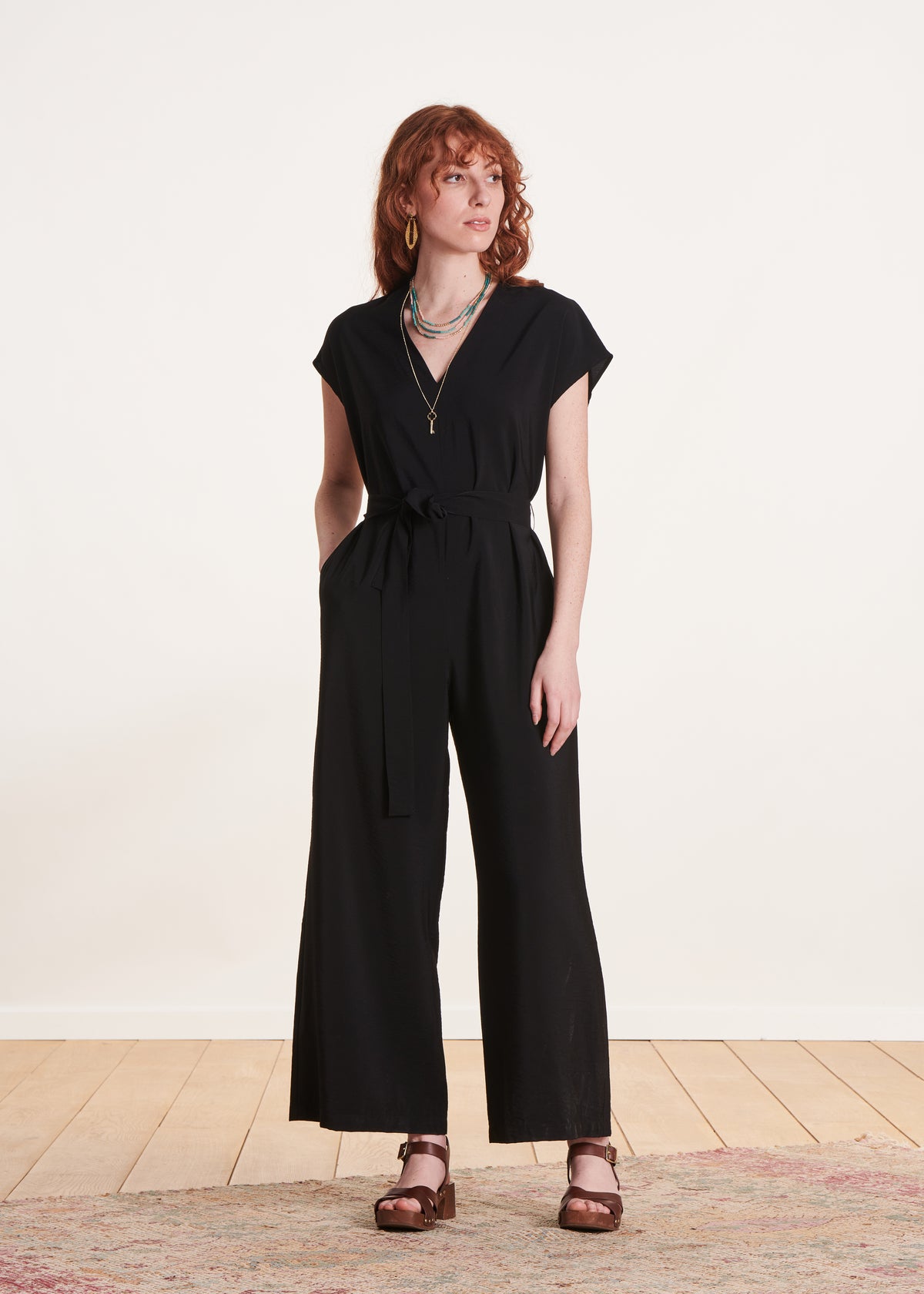 Combinaison pantalon noire unie