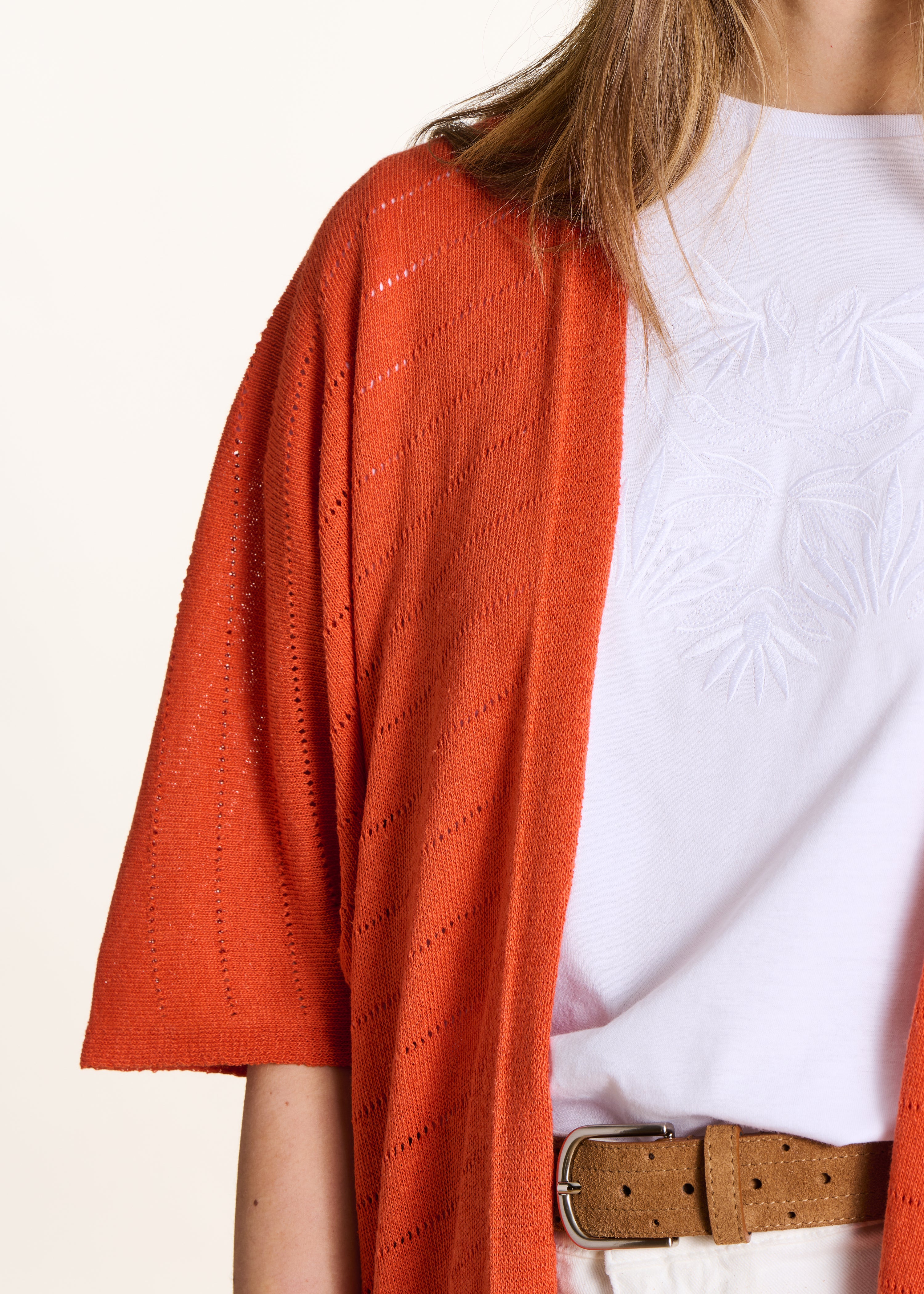 Lightweight openwork orange vest with short sleeves