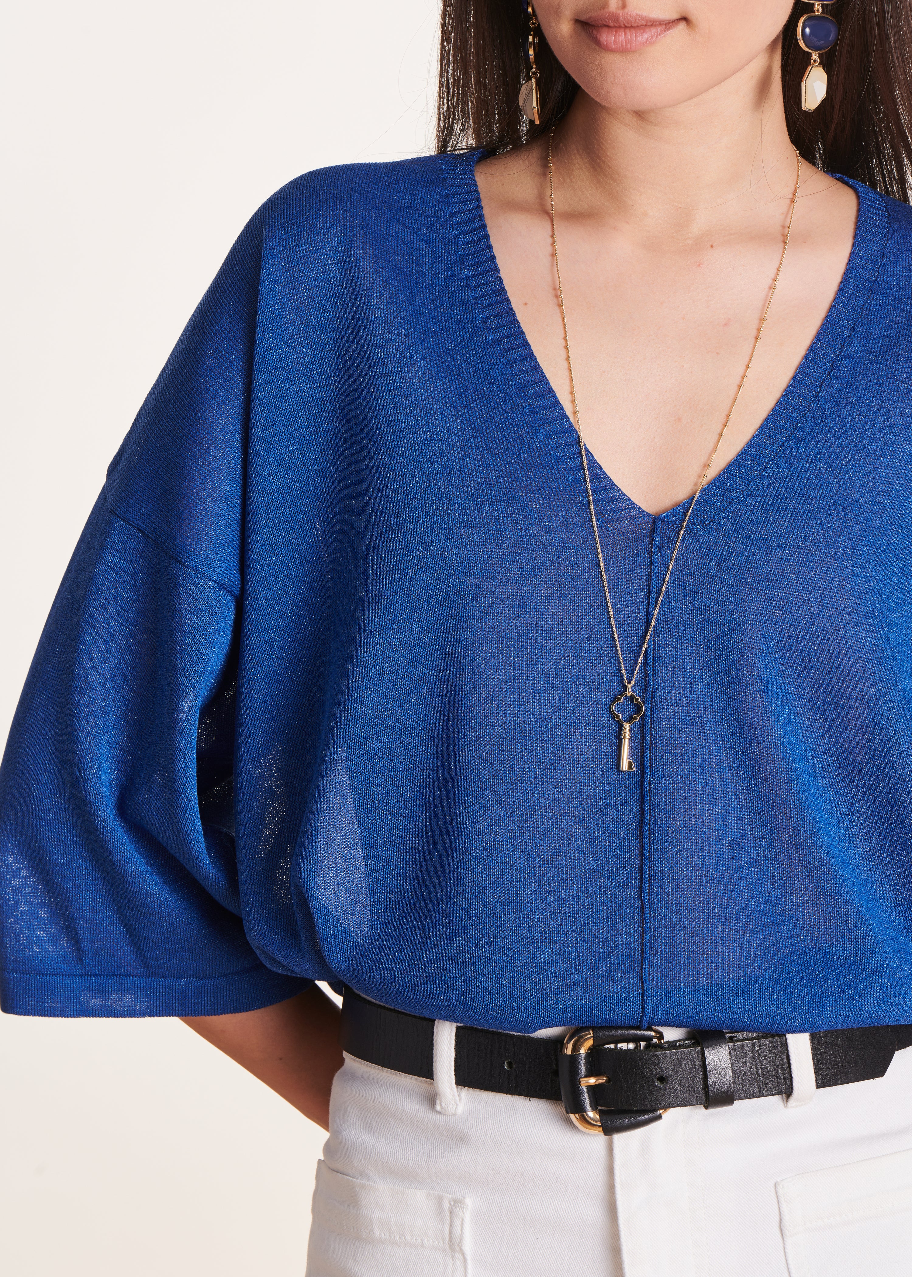Oversize-Pullover in Königsblau mit tiefem V-Ausschnitt