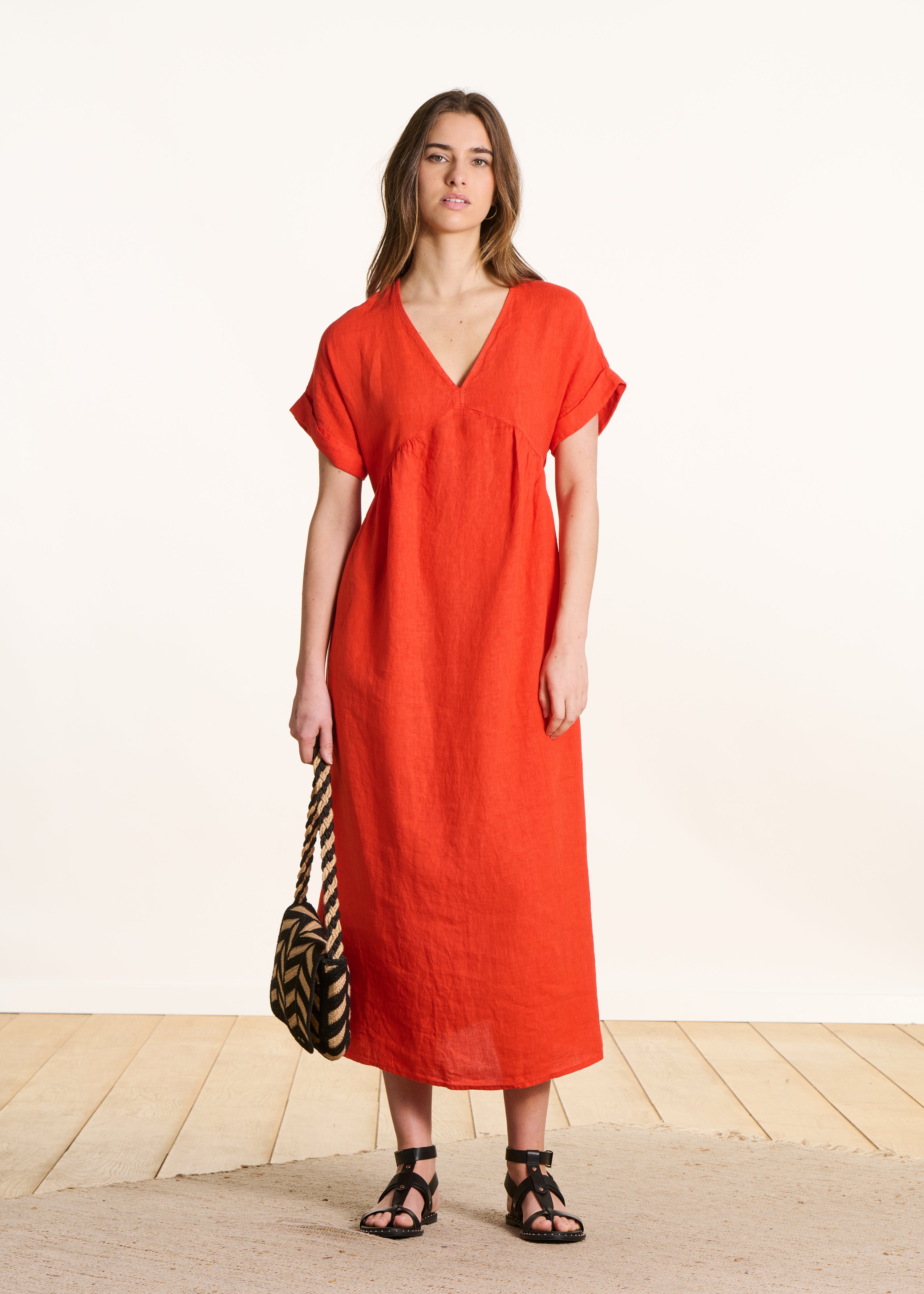 Robe longue ample en lin manches courtes