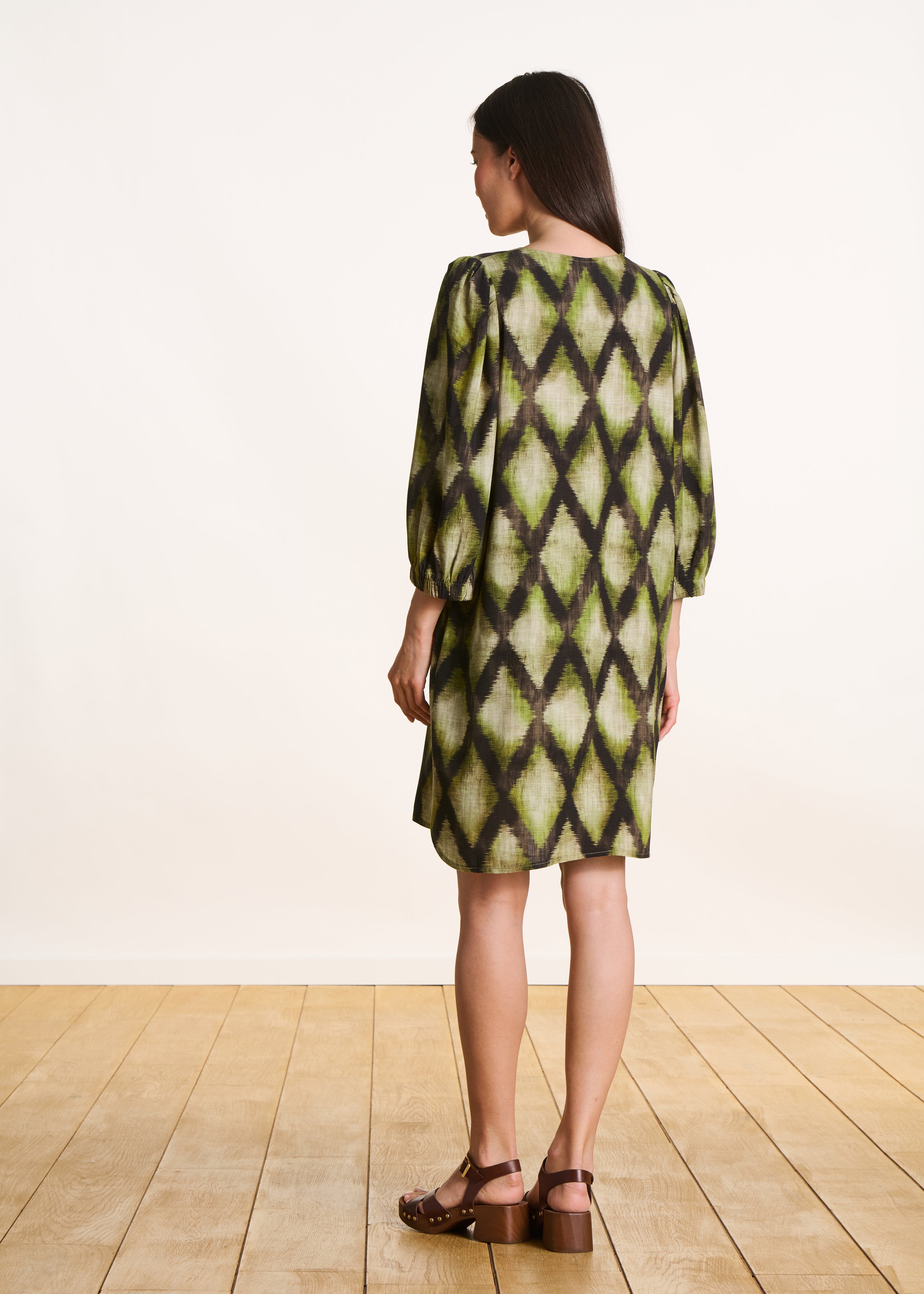 Robe courte ample kaki à imprimé