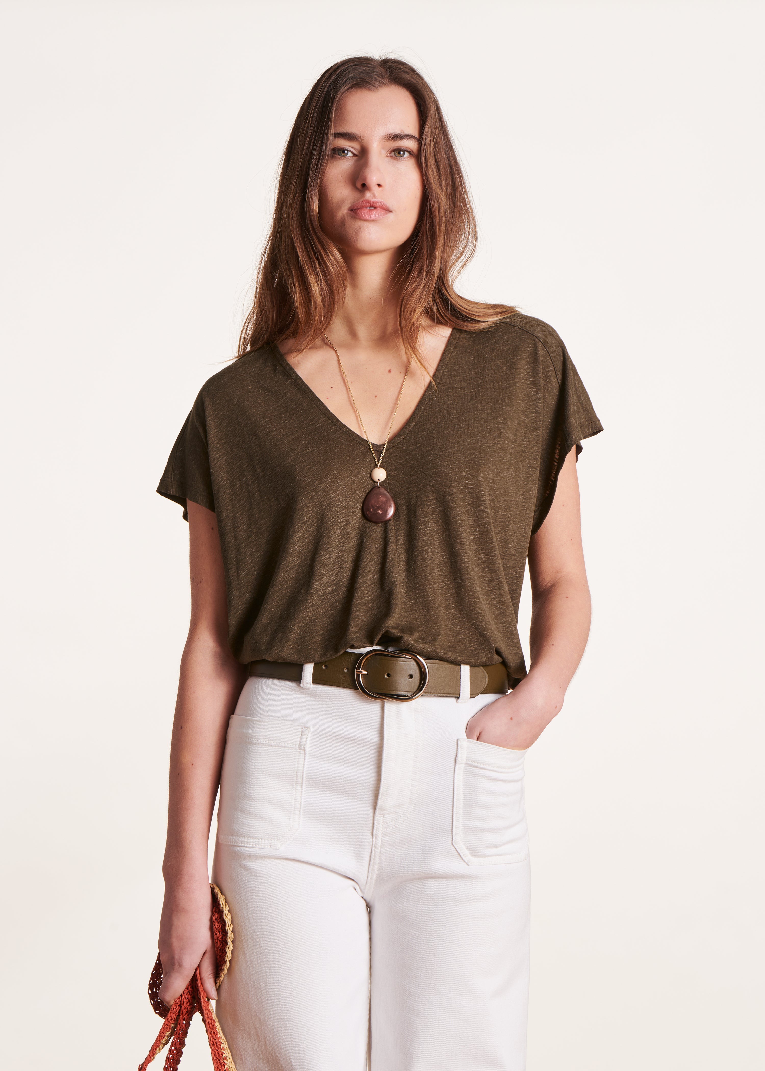 T-Shirt Übergröße marron col V en lyocell lin
