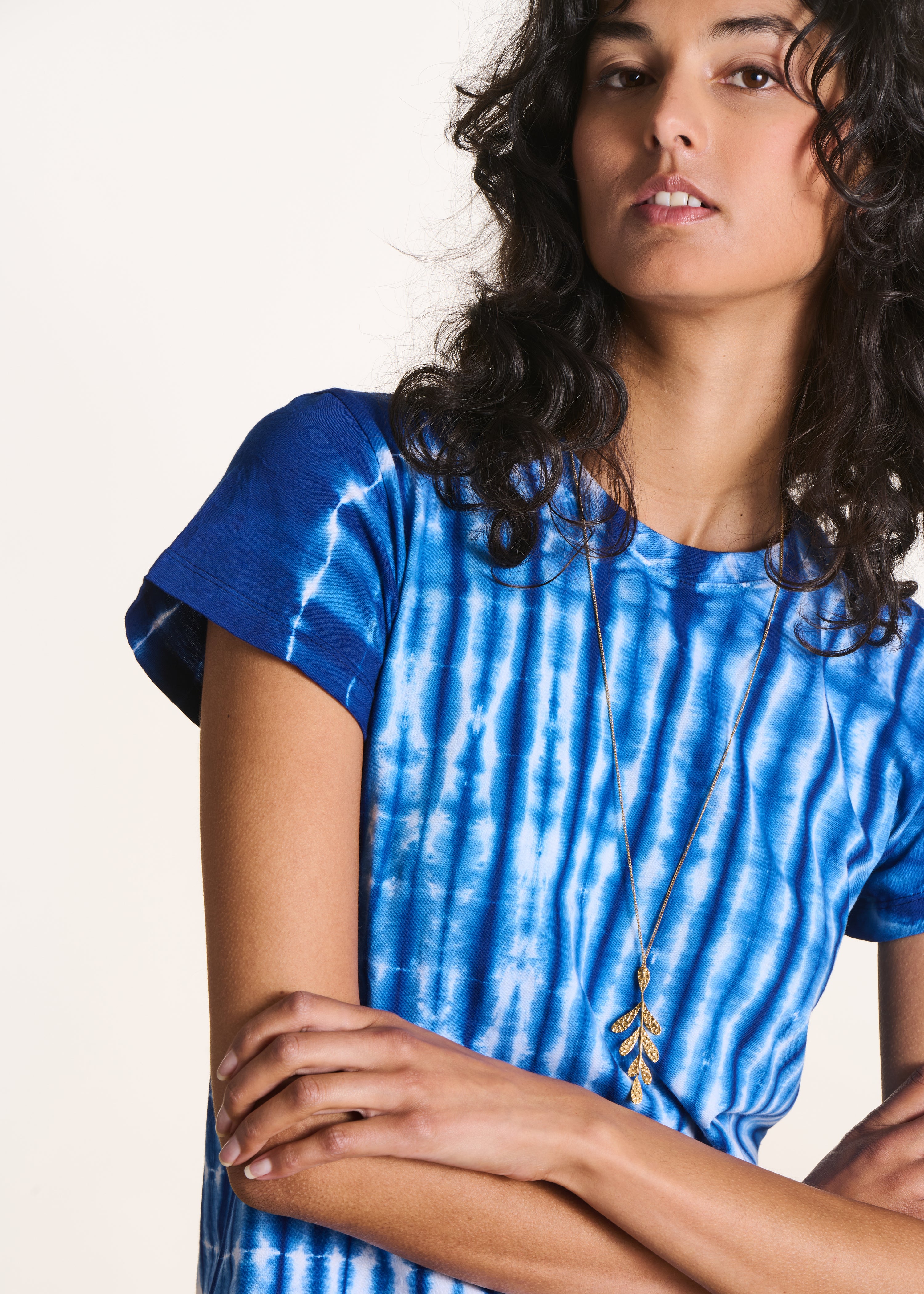 T-shirt bleu manches courtes en coton à imprimé tie & dye