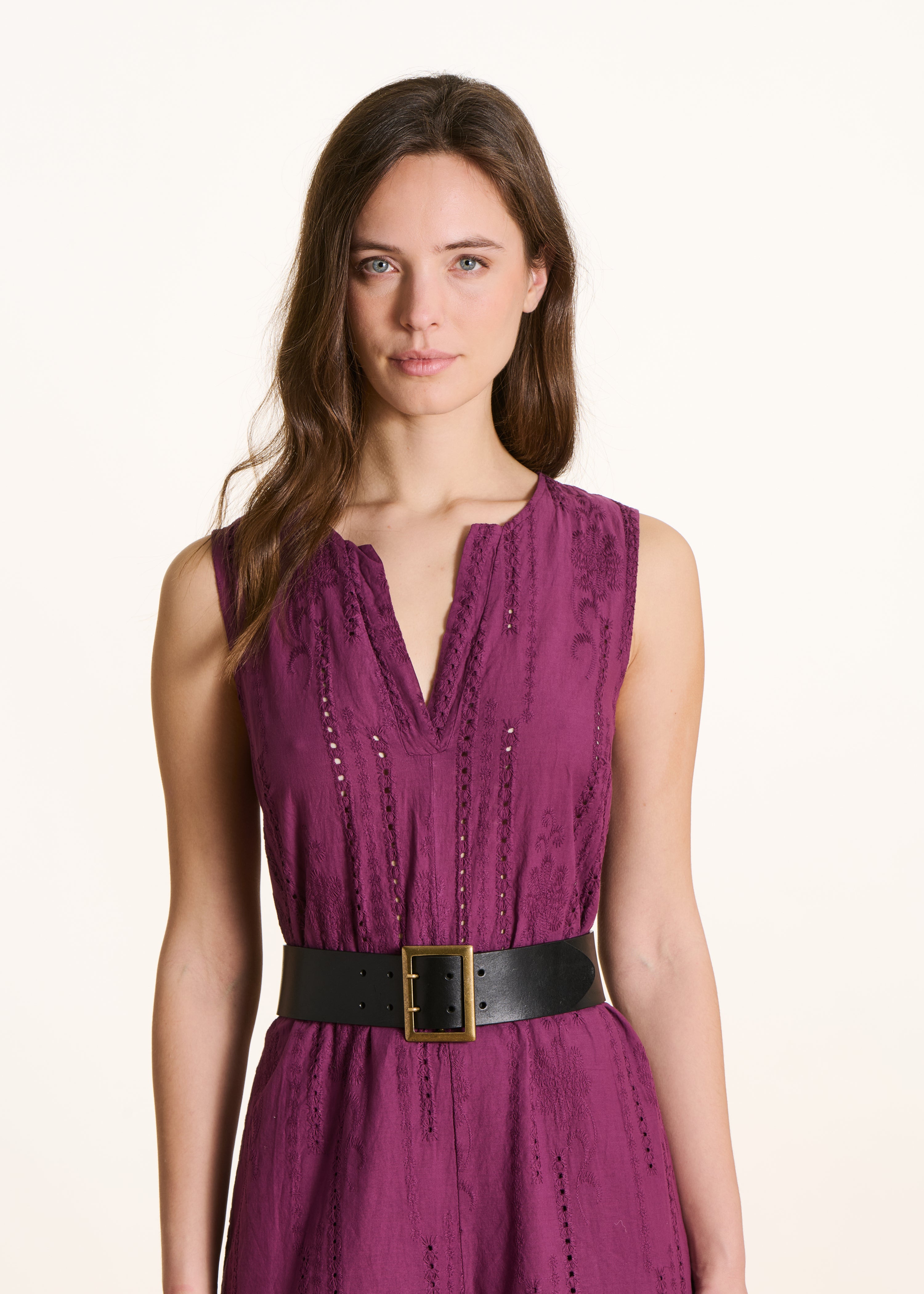 Ceinture large en cuir noir boucle rectangle