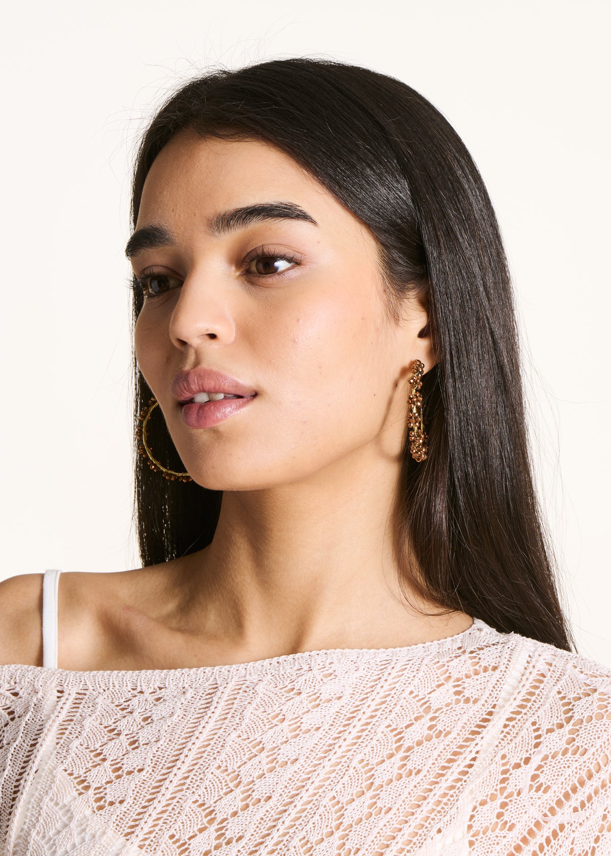 Boucles d'oreilles créoles fleurs à perles marron