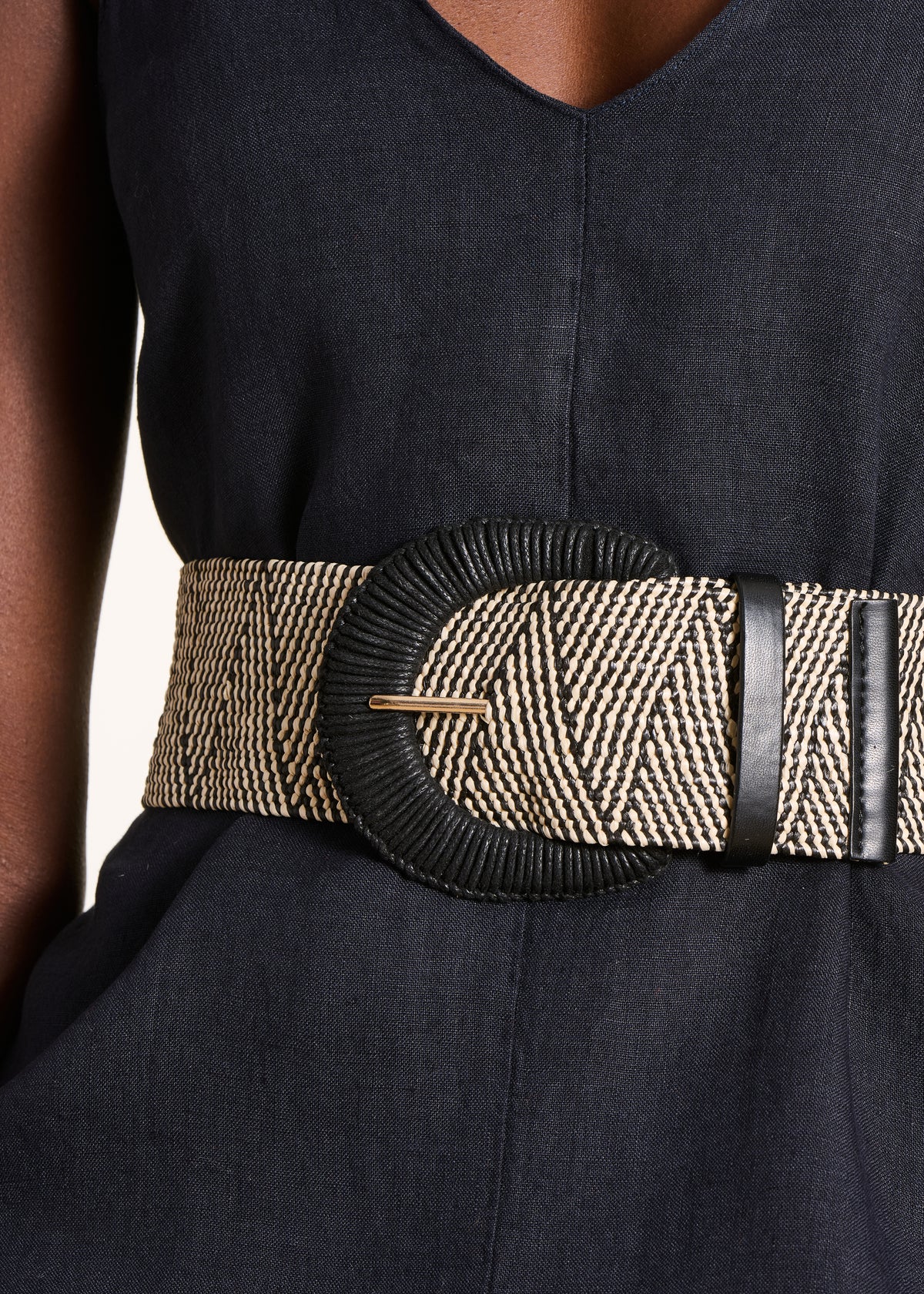 Ceinture noire boucle arrondie