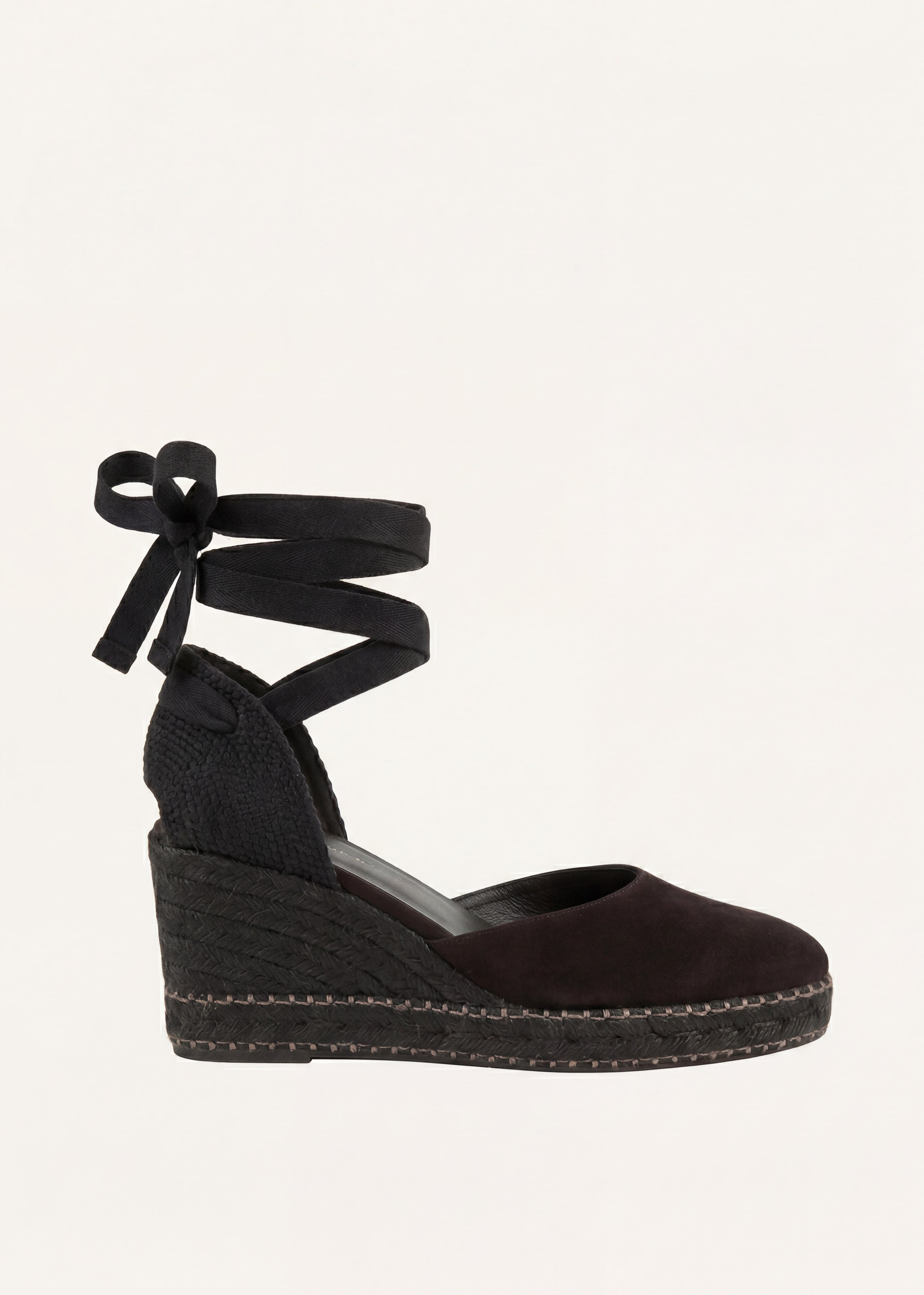 Zwarte espadrilles met sleehak