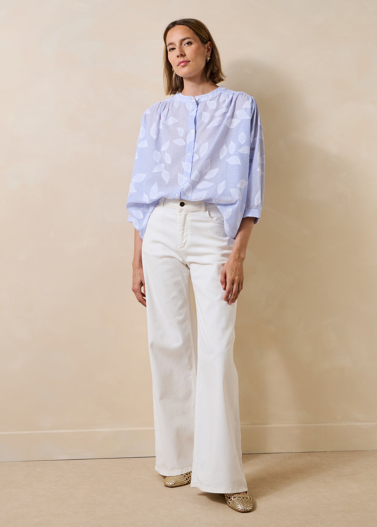 Hemdblouse in hemelsblauw - Douwina