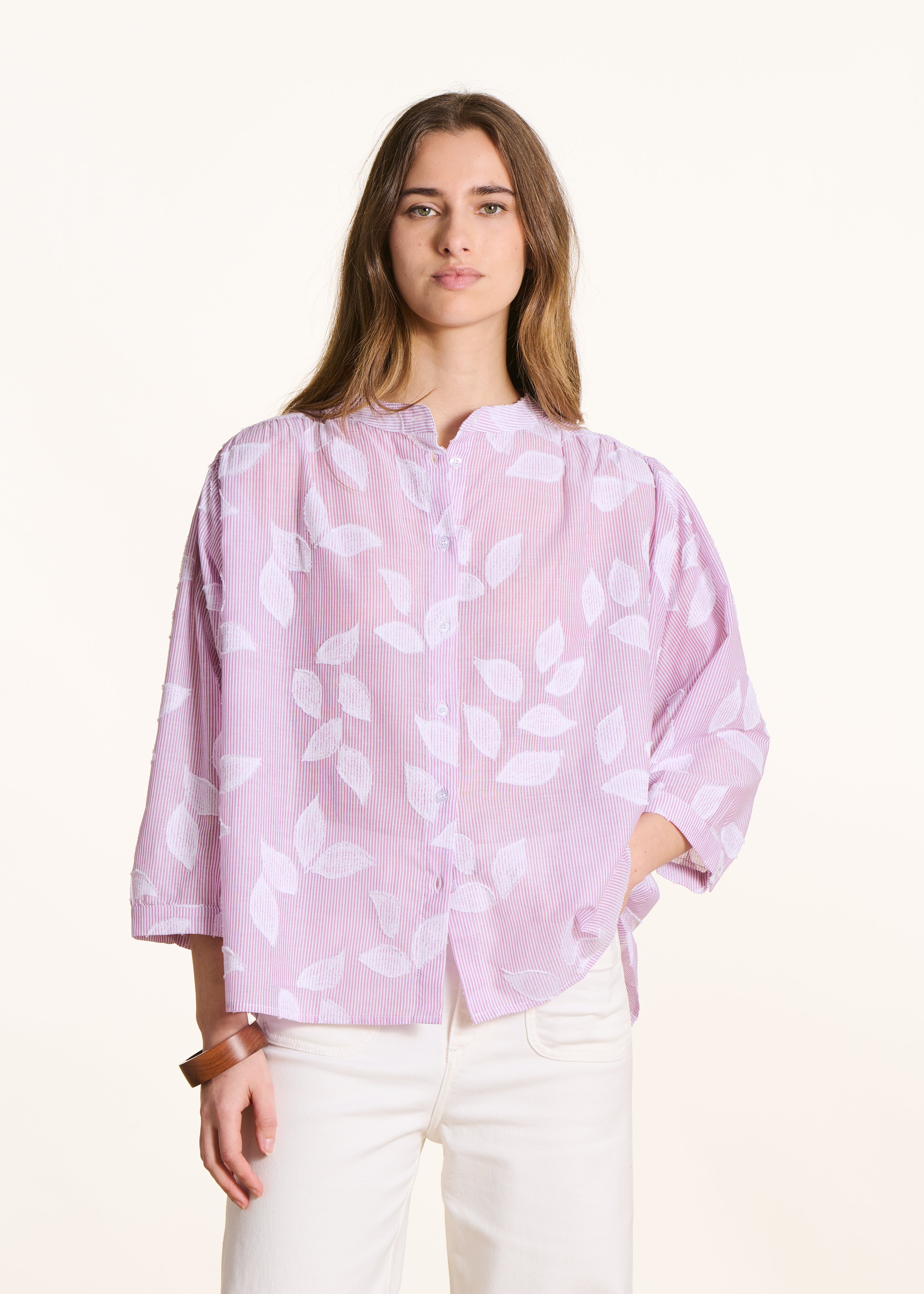 Chemisier rose en coton fleuri manches 3/4