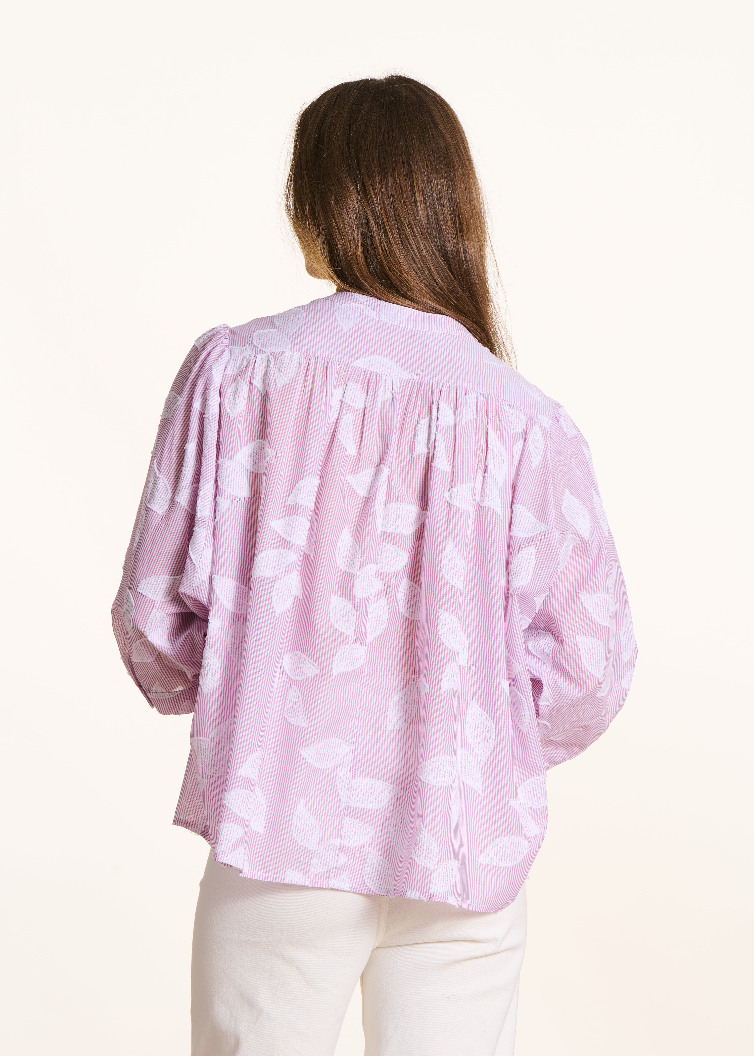 Chemisier rose en coton fleuri manches 3/4