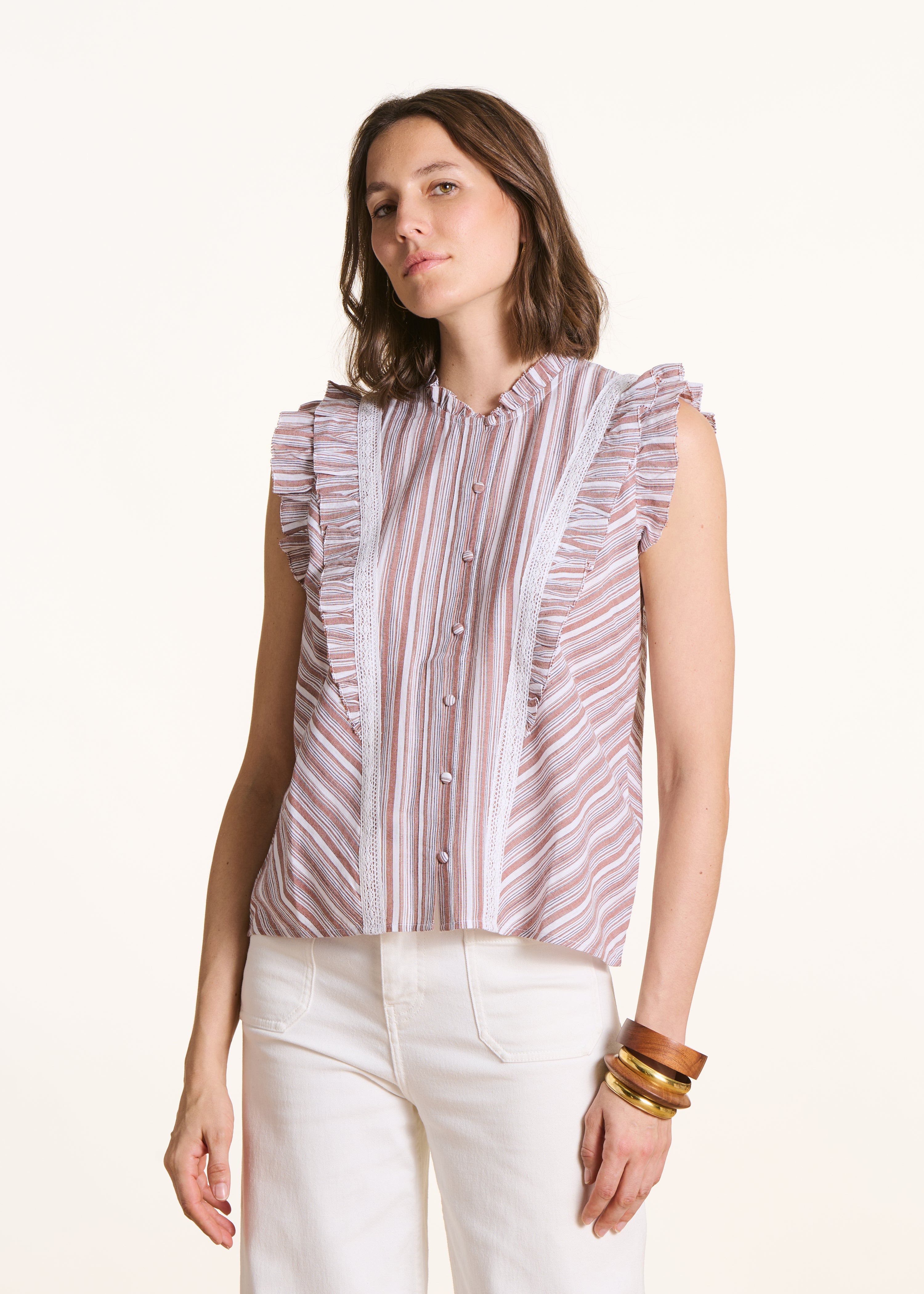 Camisa sin mangas a rayas blanco y marrón