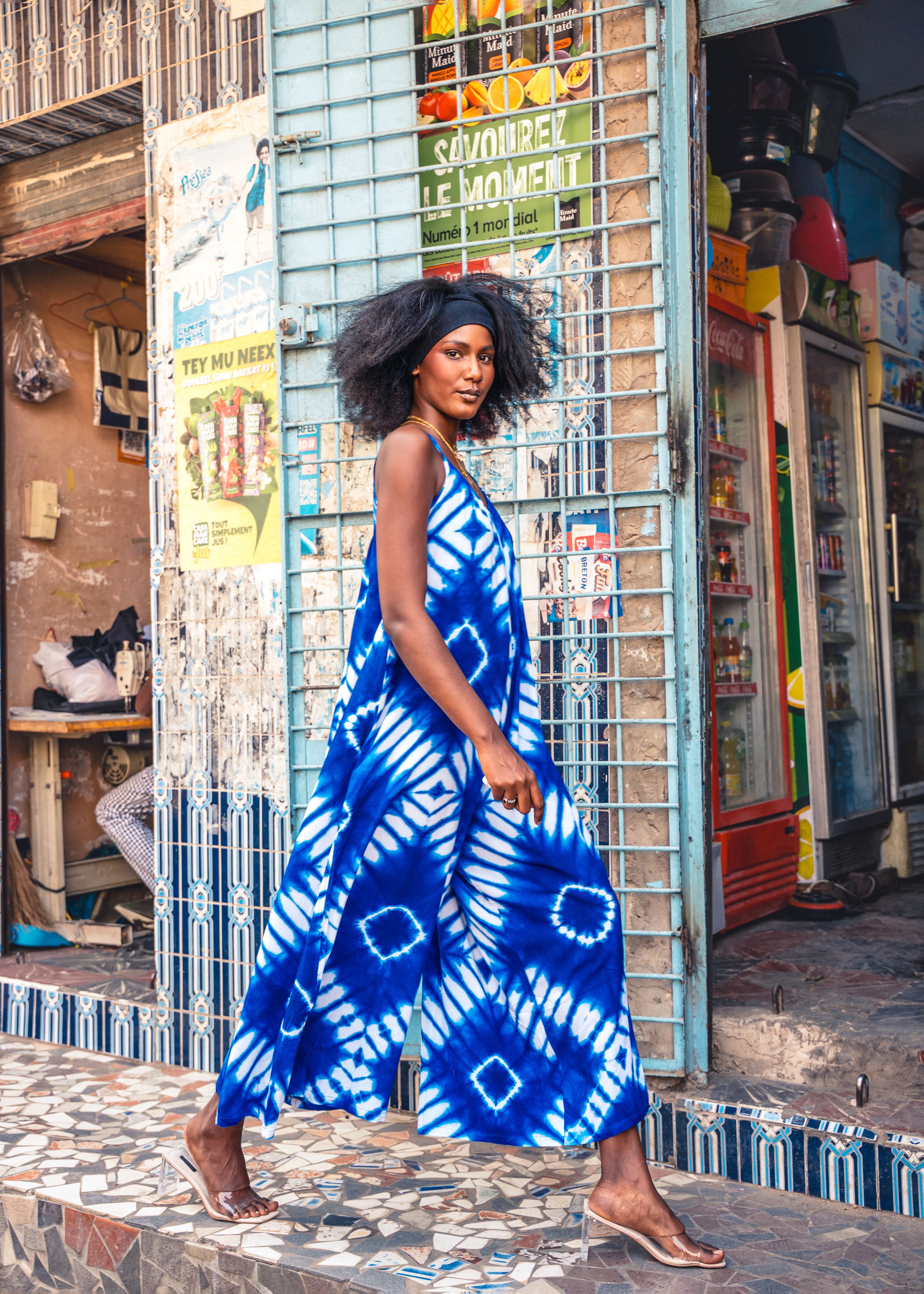 Loose blue printed strap jumpsuit
