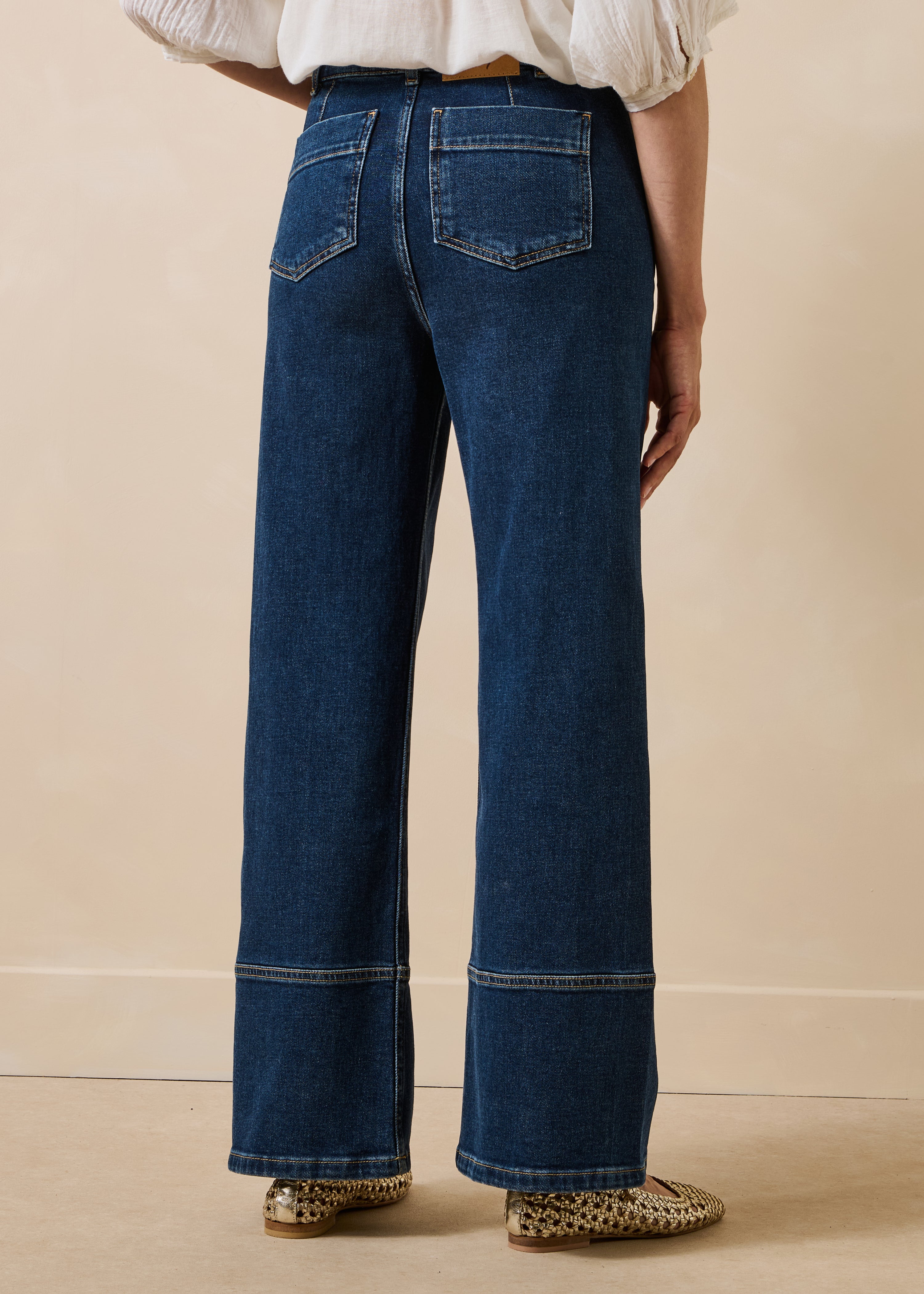 High-waisted straight jeans in organic cotton