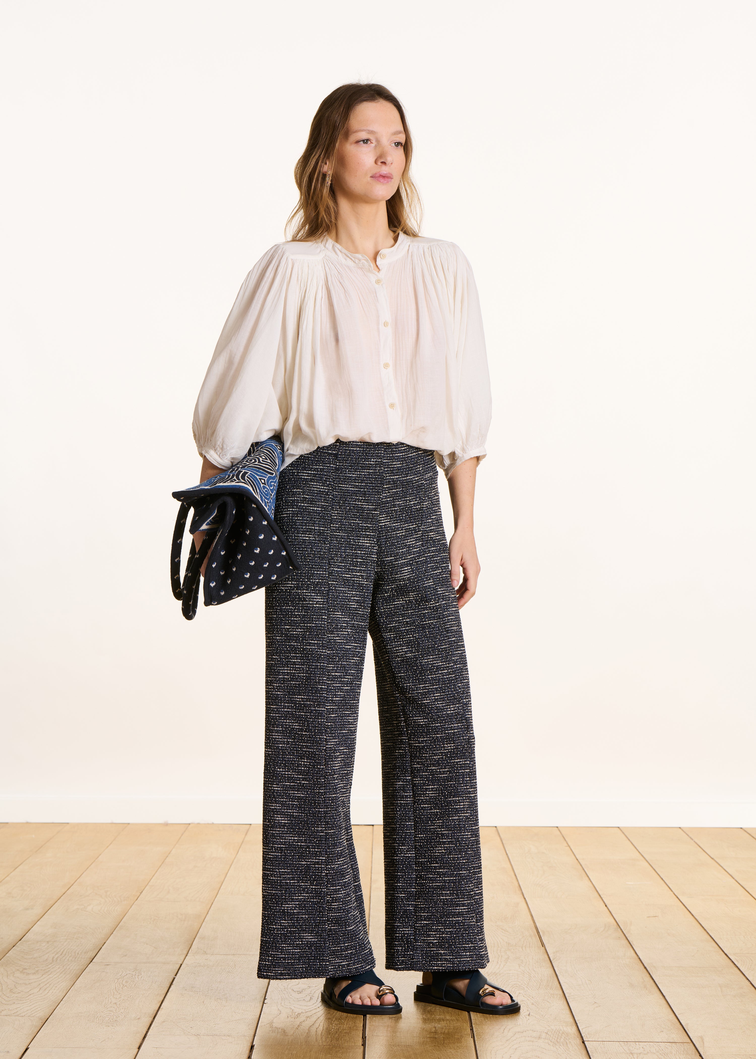 Navy blue cropped pants in milano tweed effect