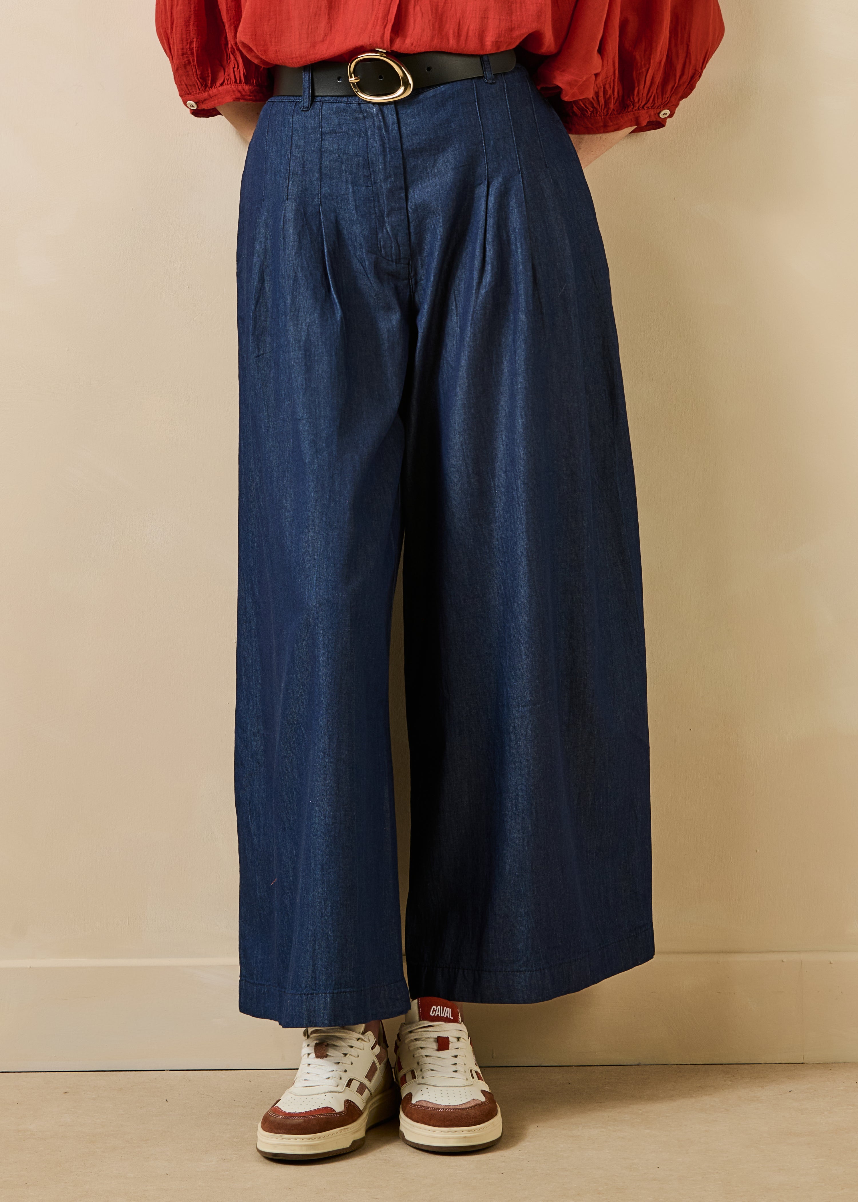 Pantalon bleu brut