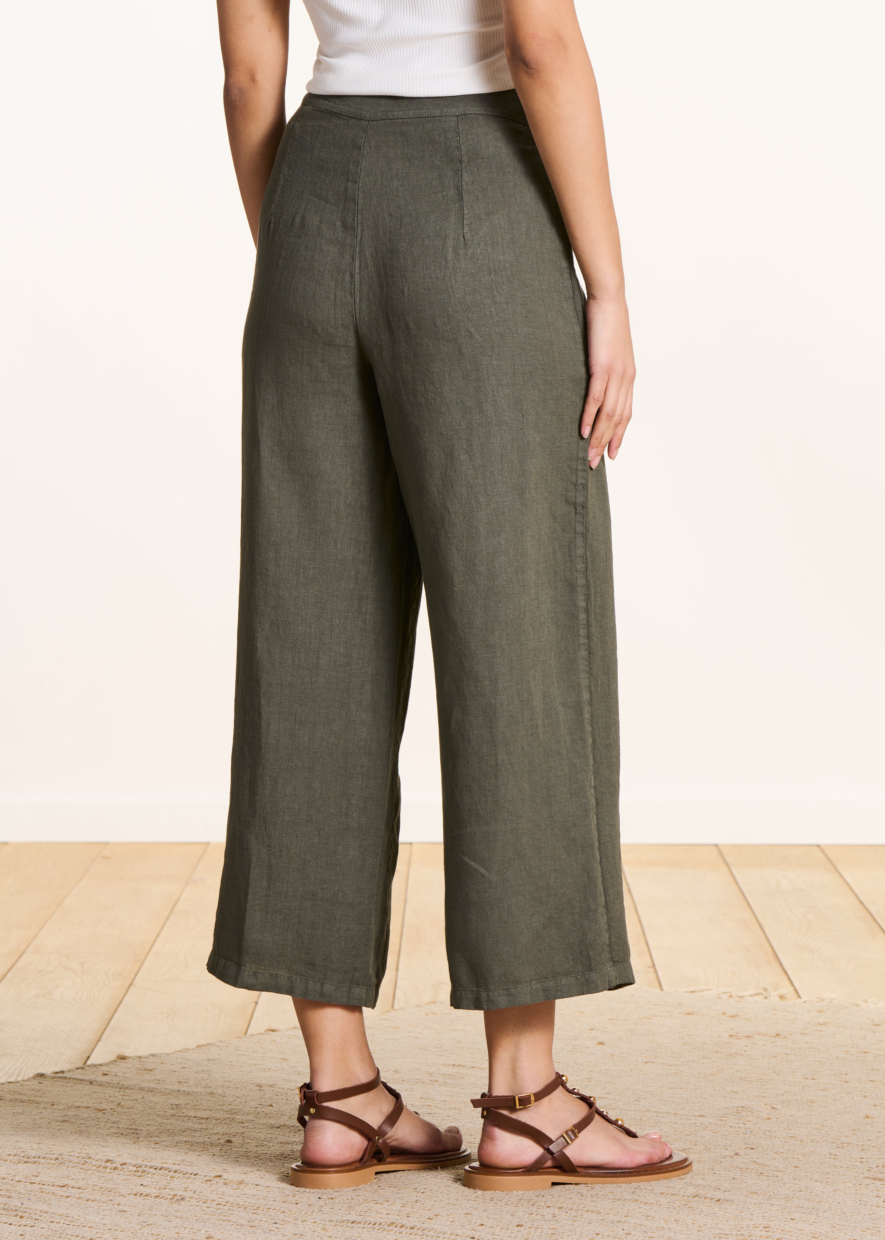 Weite 7/8-Hose in Khaki aus Leinen mit Schlitz