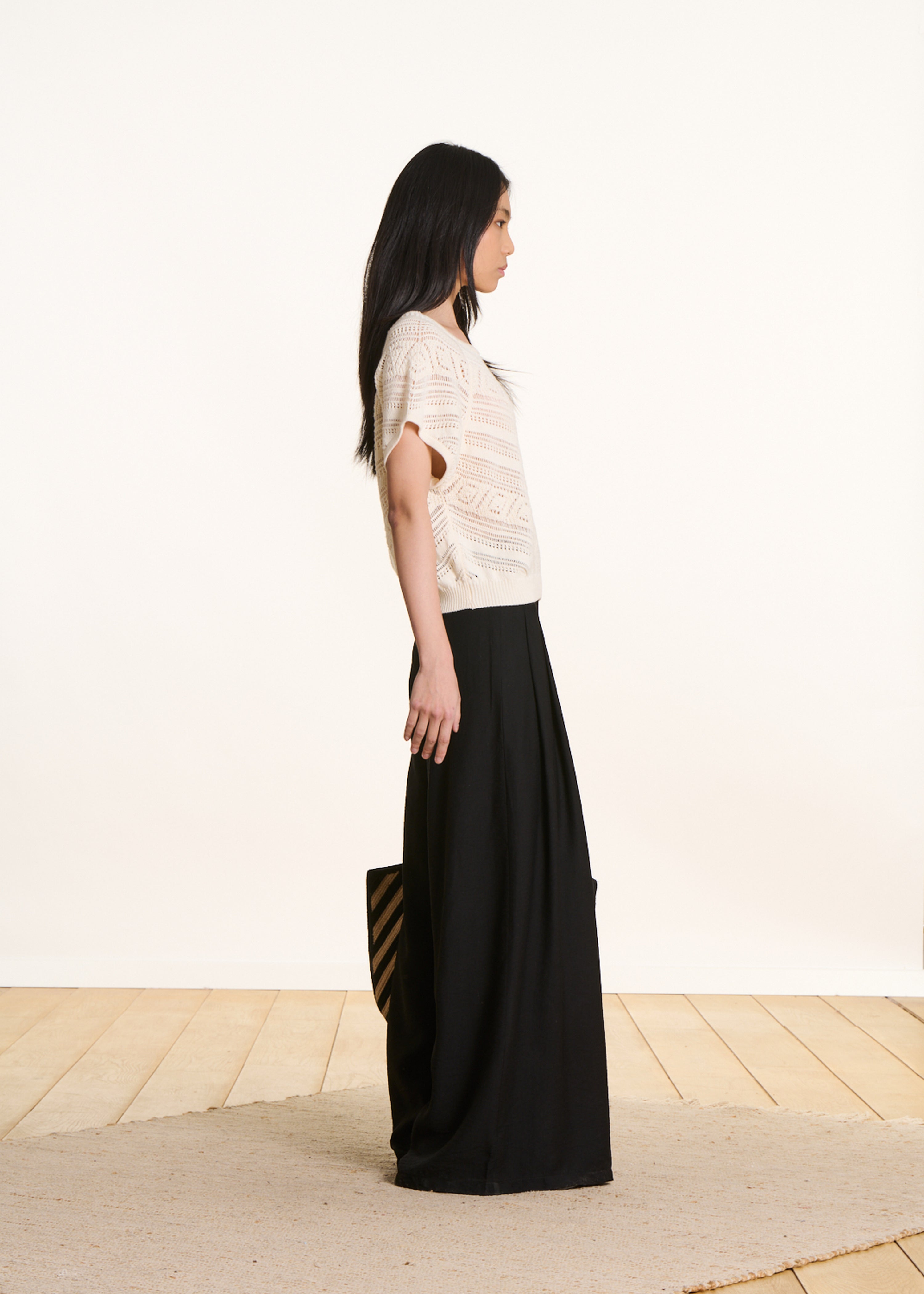 Pantalon noir long taille haute élastiquée