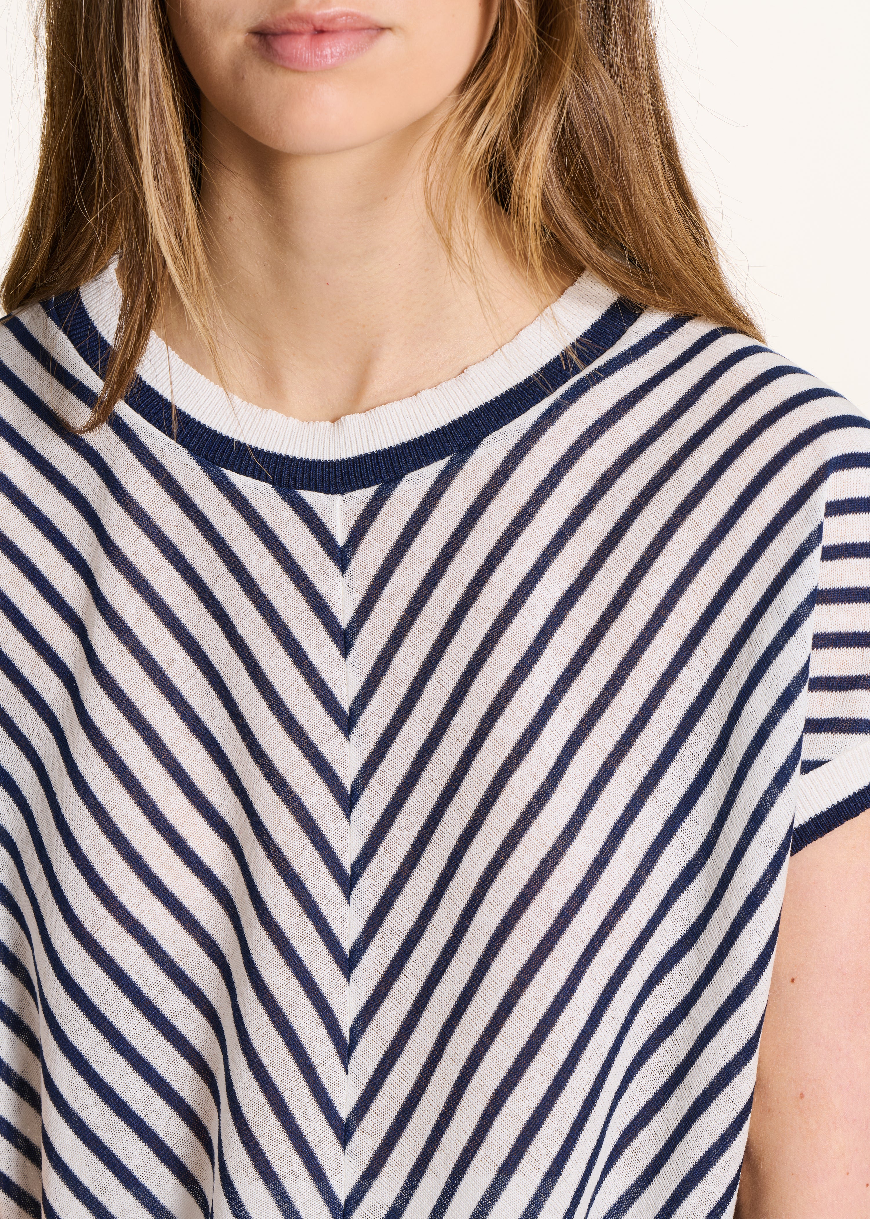 Short Ecru Sweater with Blue Stripes in Fine Knit, Short Sleeves