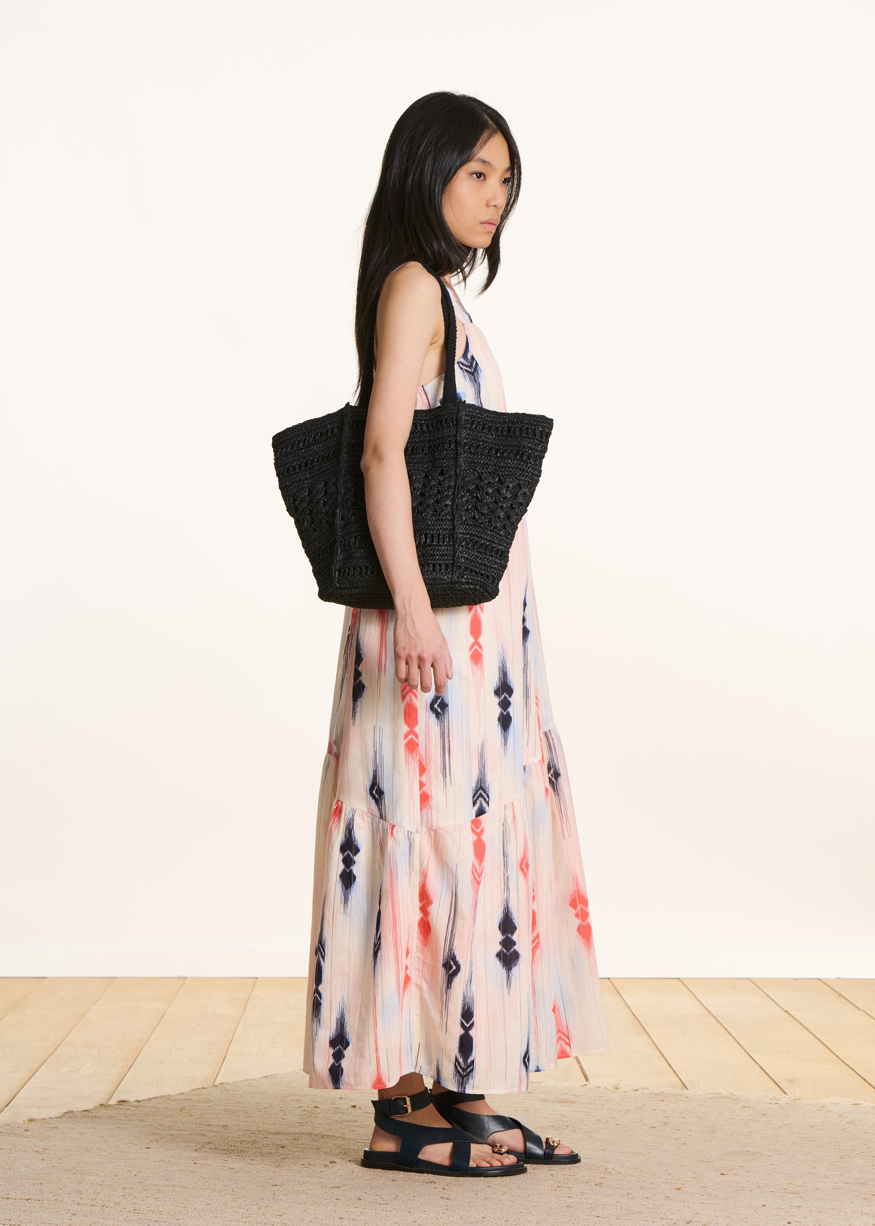 Long dress with pink and blue print
