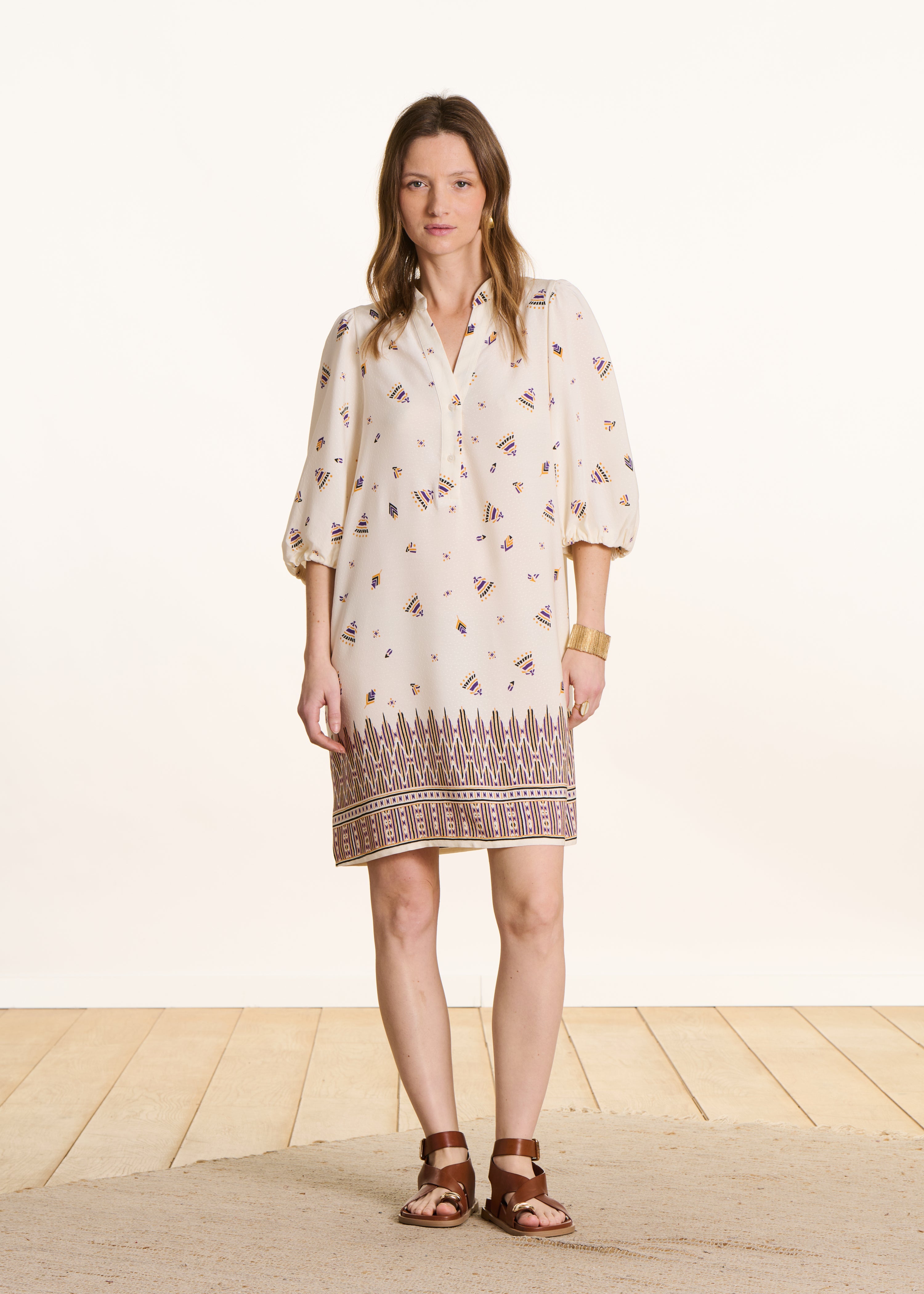 Robe courte ample écrue à imprimé