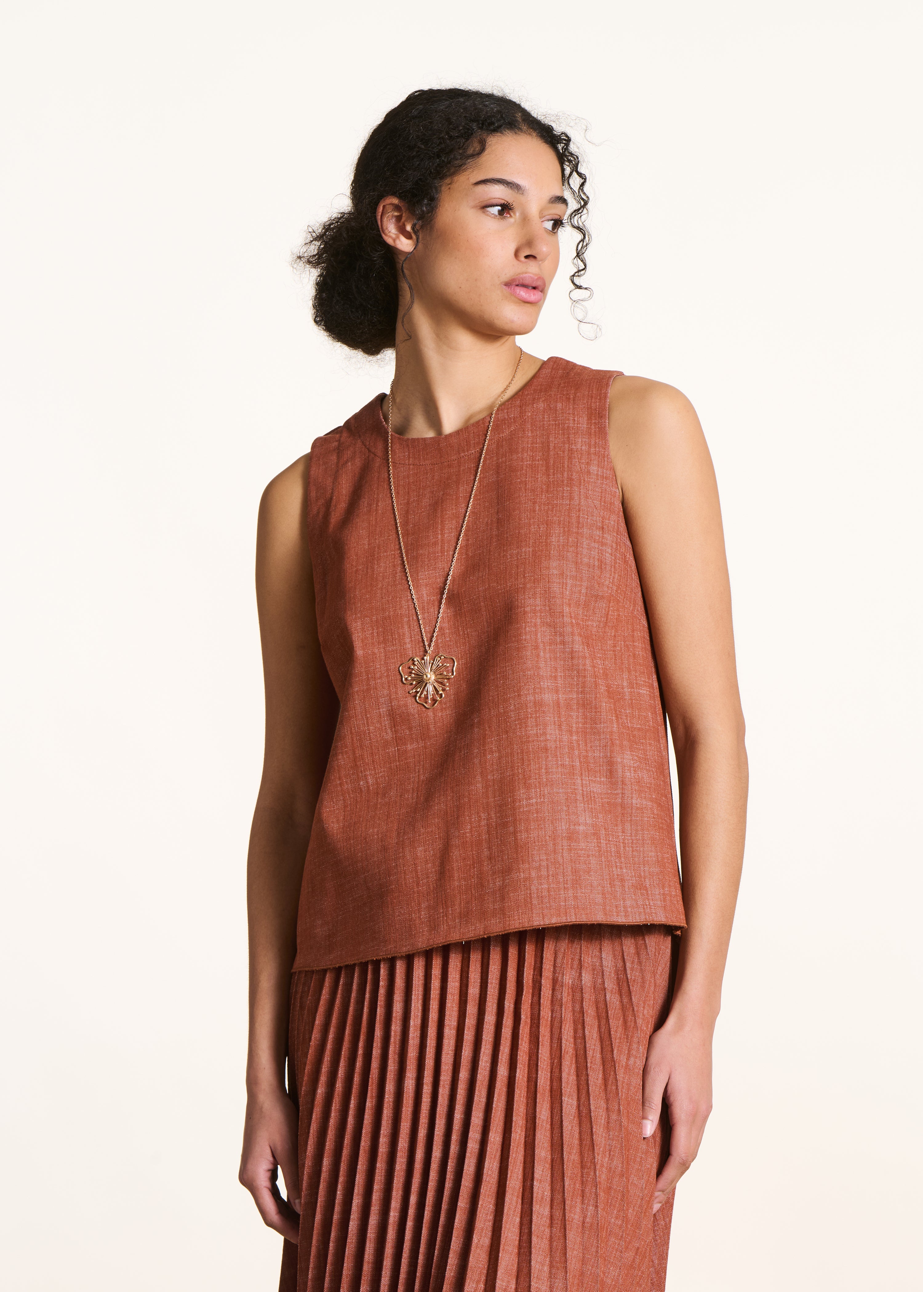 Top in denim terracotta senza maniche