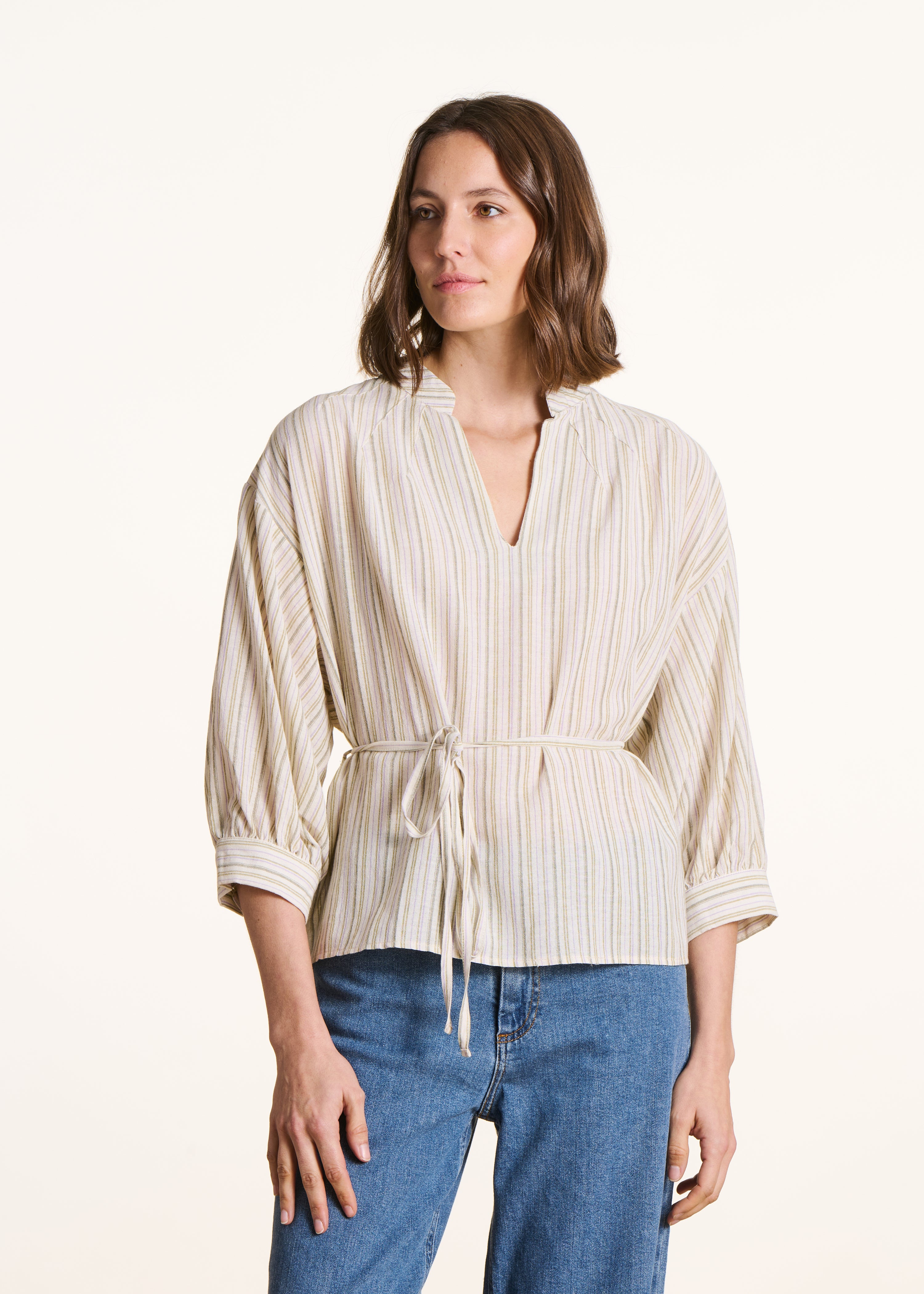 Ecru striped top with 3/4 sleeves