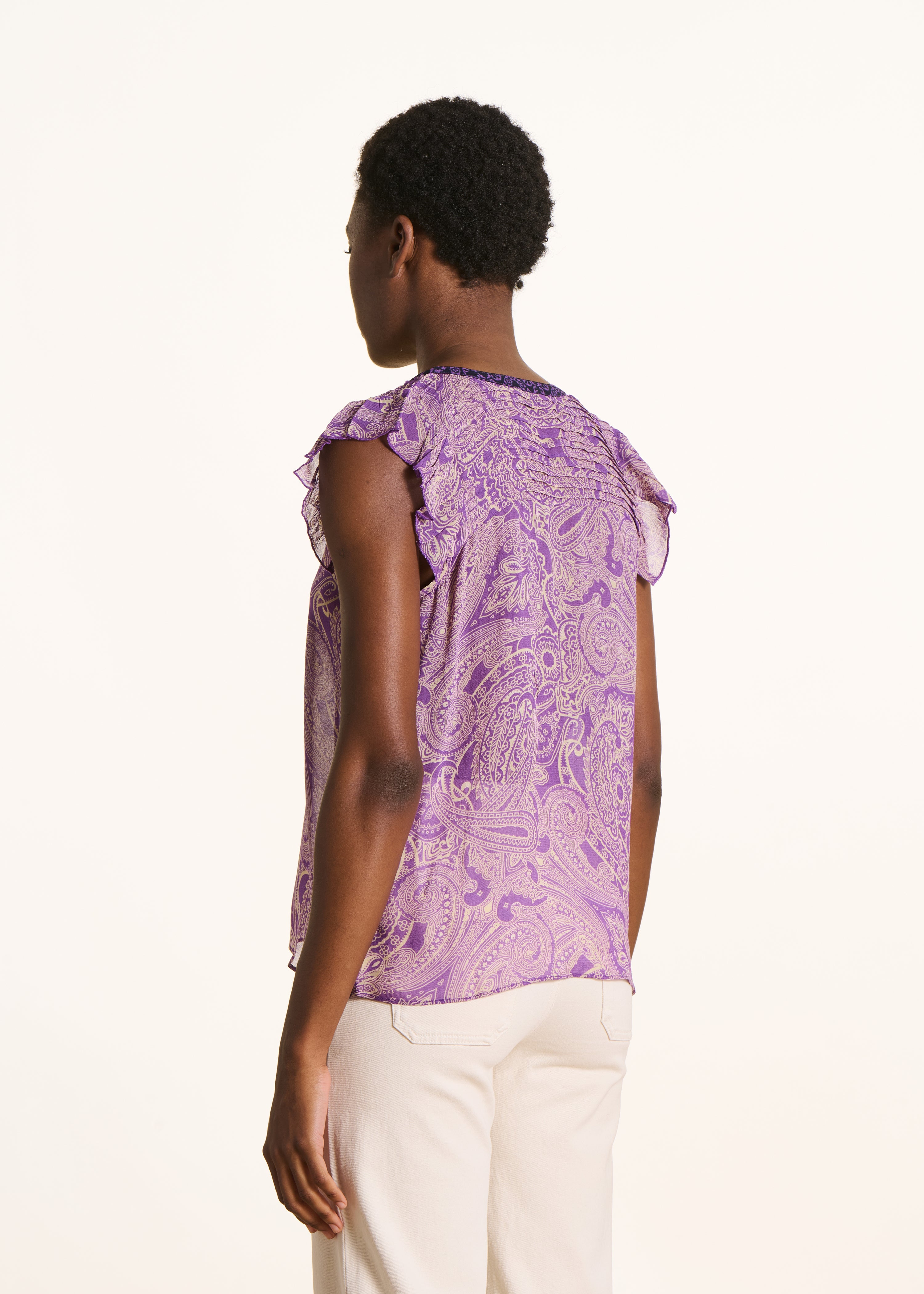 Top sem mangas em voile violeta com estampado