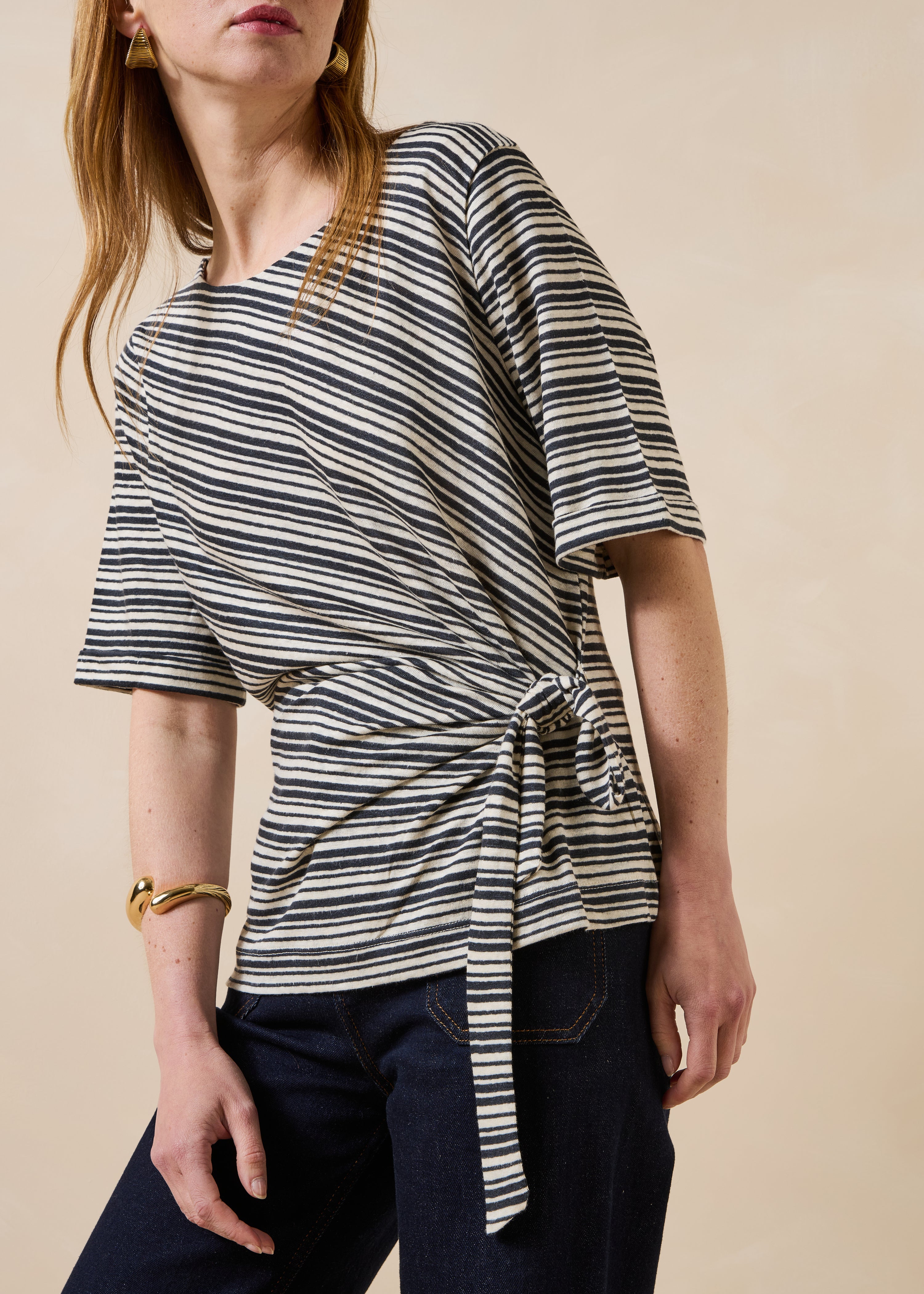 Ecru striped short-sleeve T-shirt