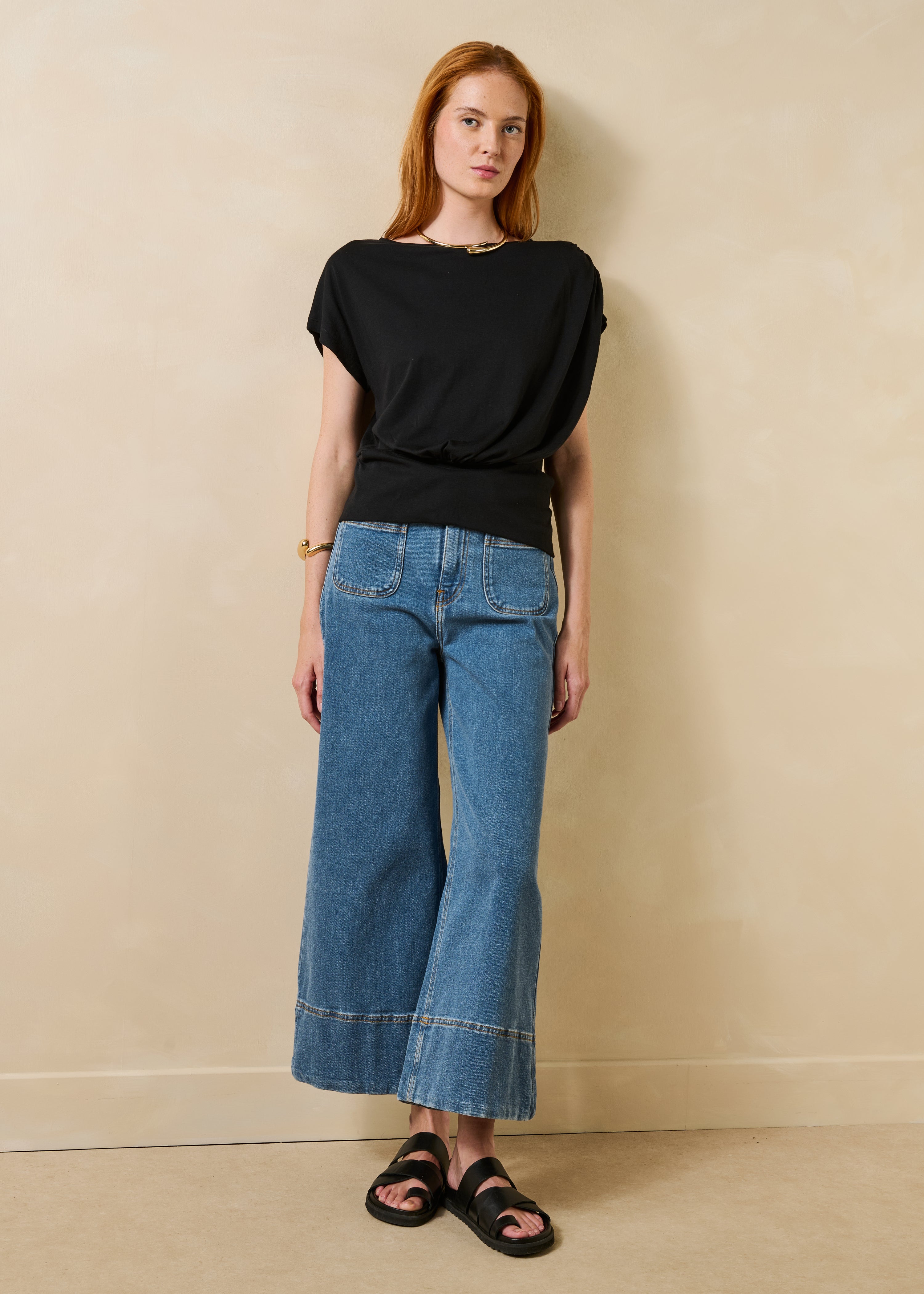 T-shirt noir manches courtes en coton biologique