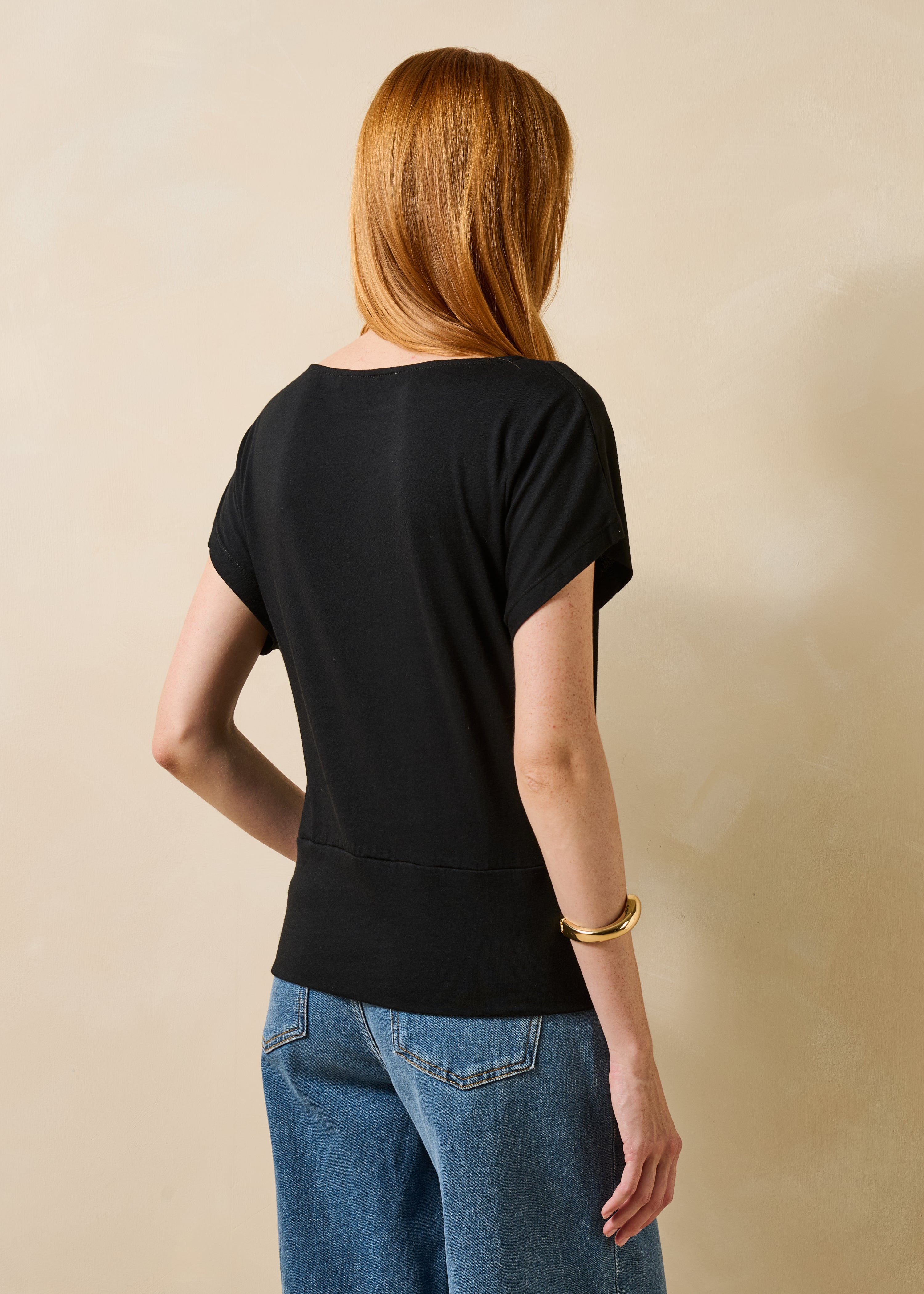 T-shirt noir manches courtes en coton biologique