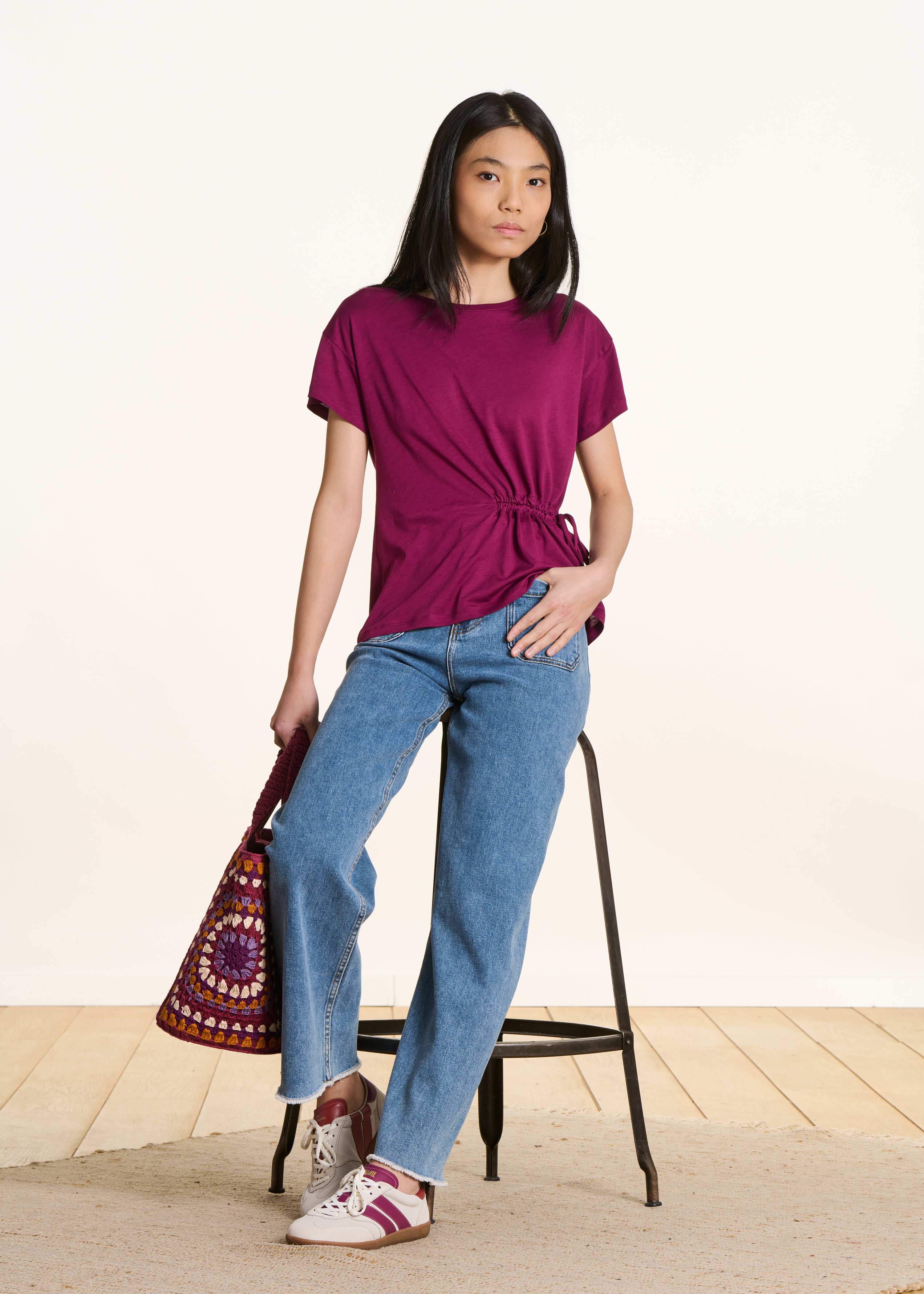 T-shirt fluida viola in lyocell e cotone