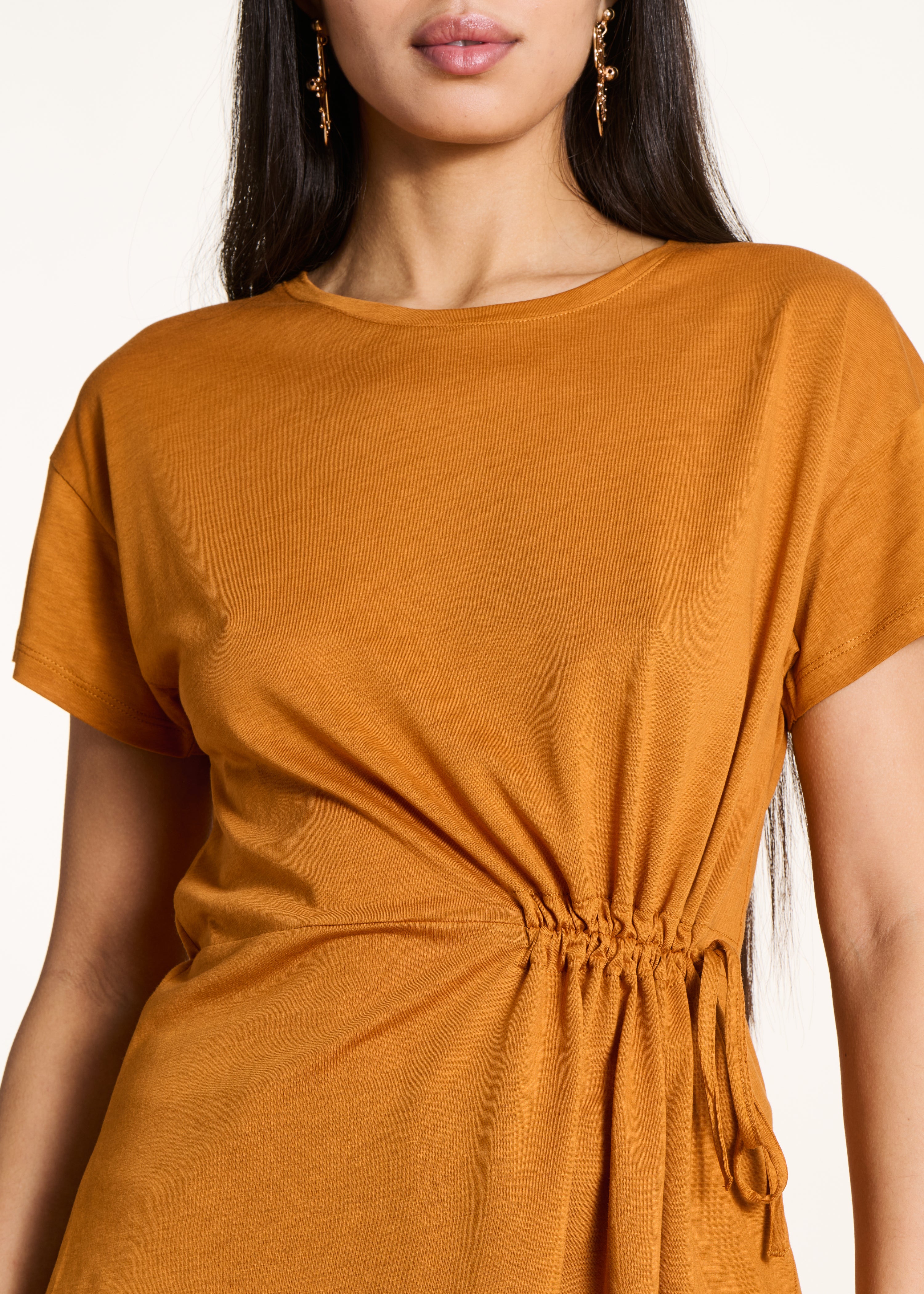 Flowing ochre T-shirt in lyocell and cotton