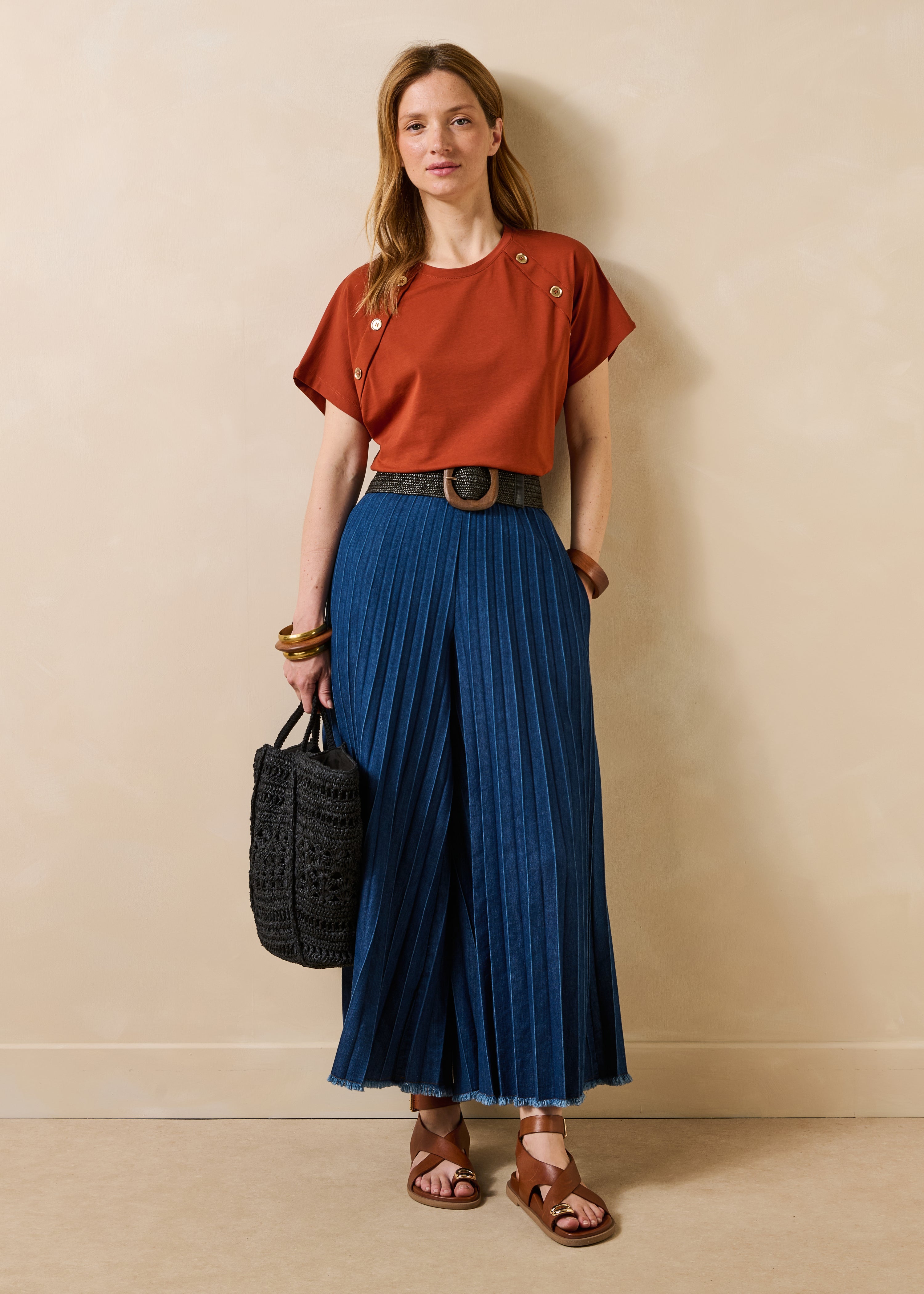 Orange short-sleeve T-shirt in organic cotton