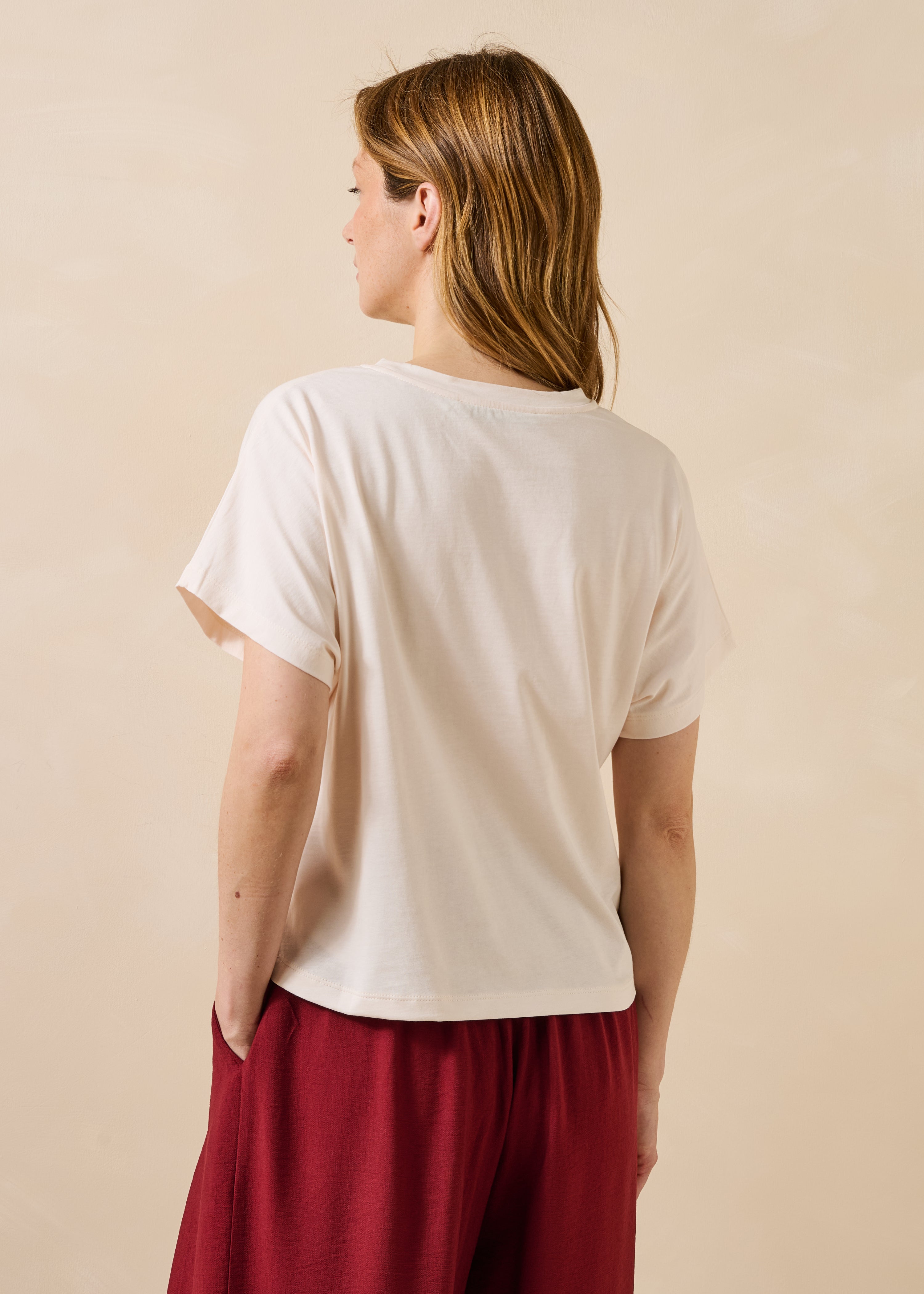 Beige short-sleeve T-shirt in organic cotton