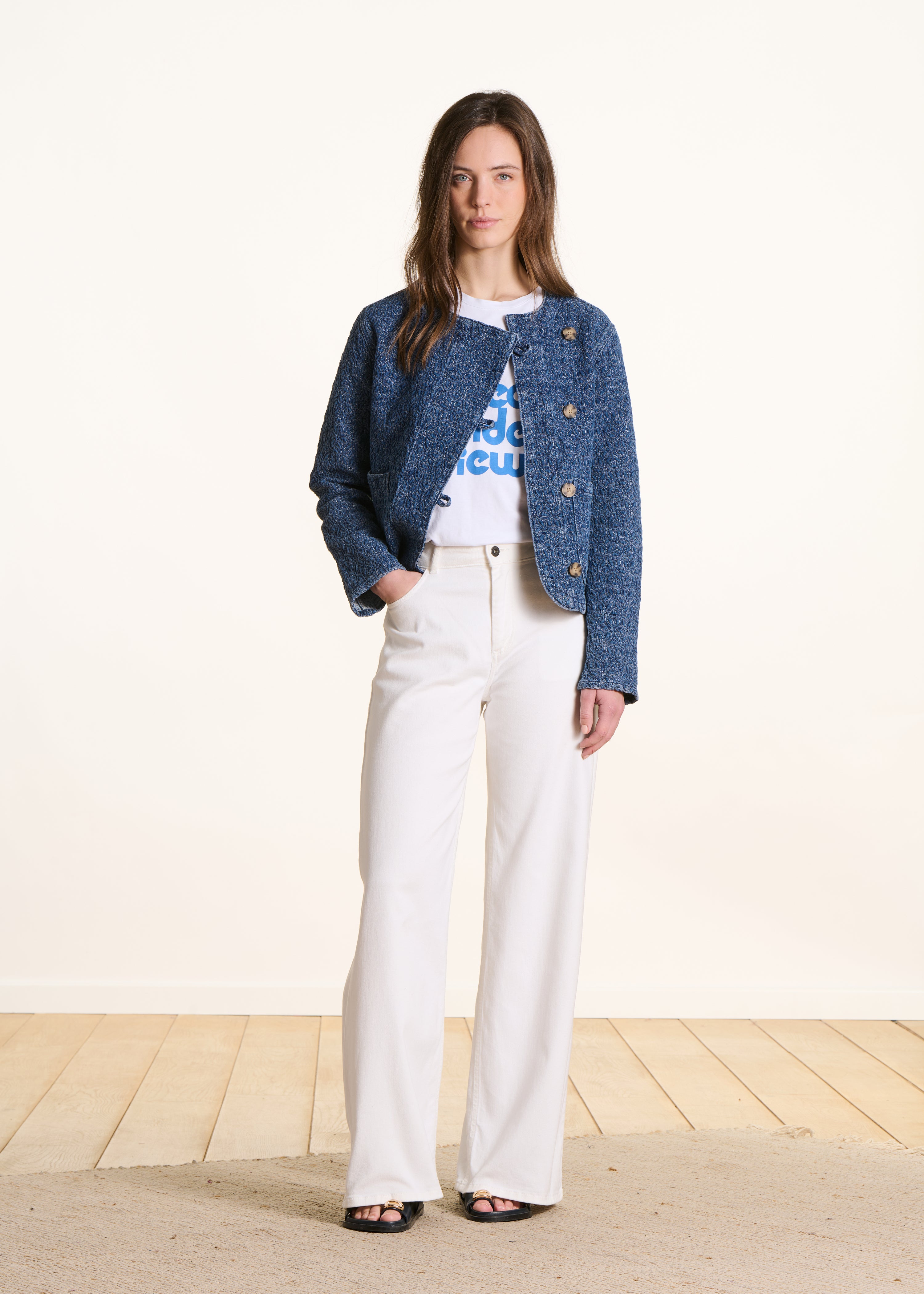 Veste bleue en denim jacquard