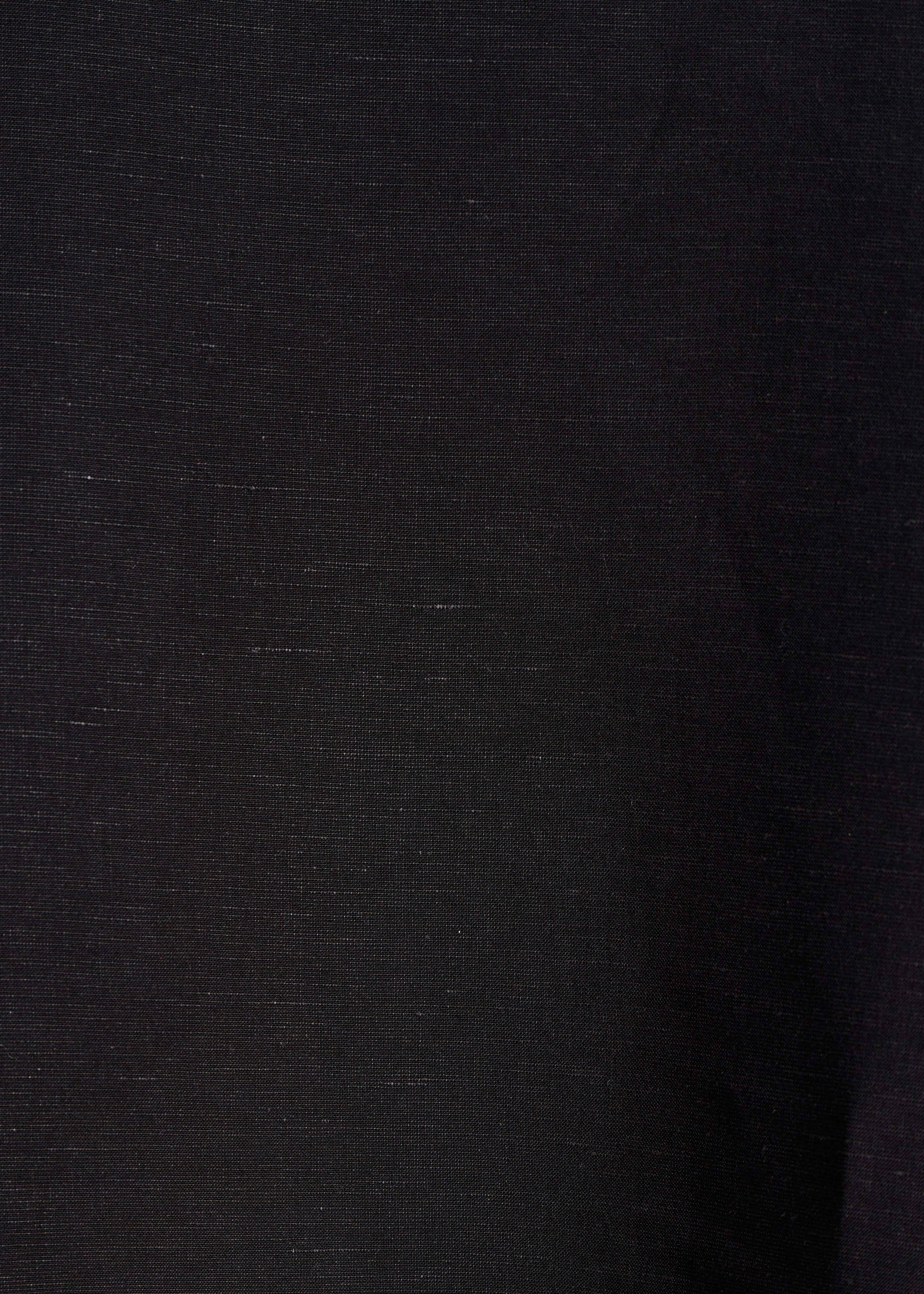 Kurze offene schwarze Jacke