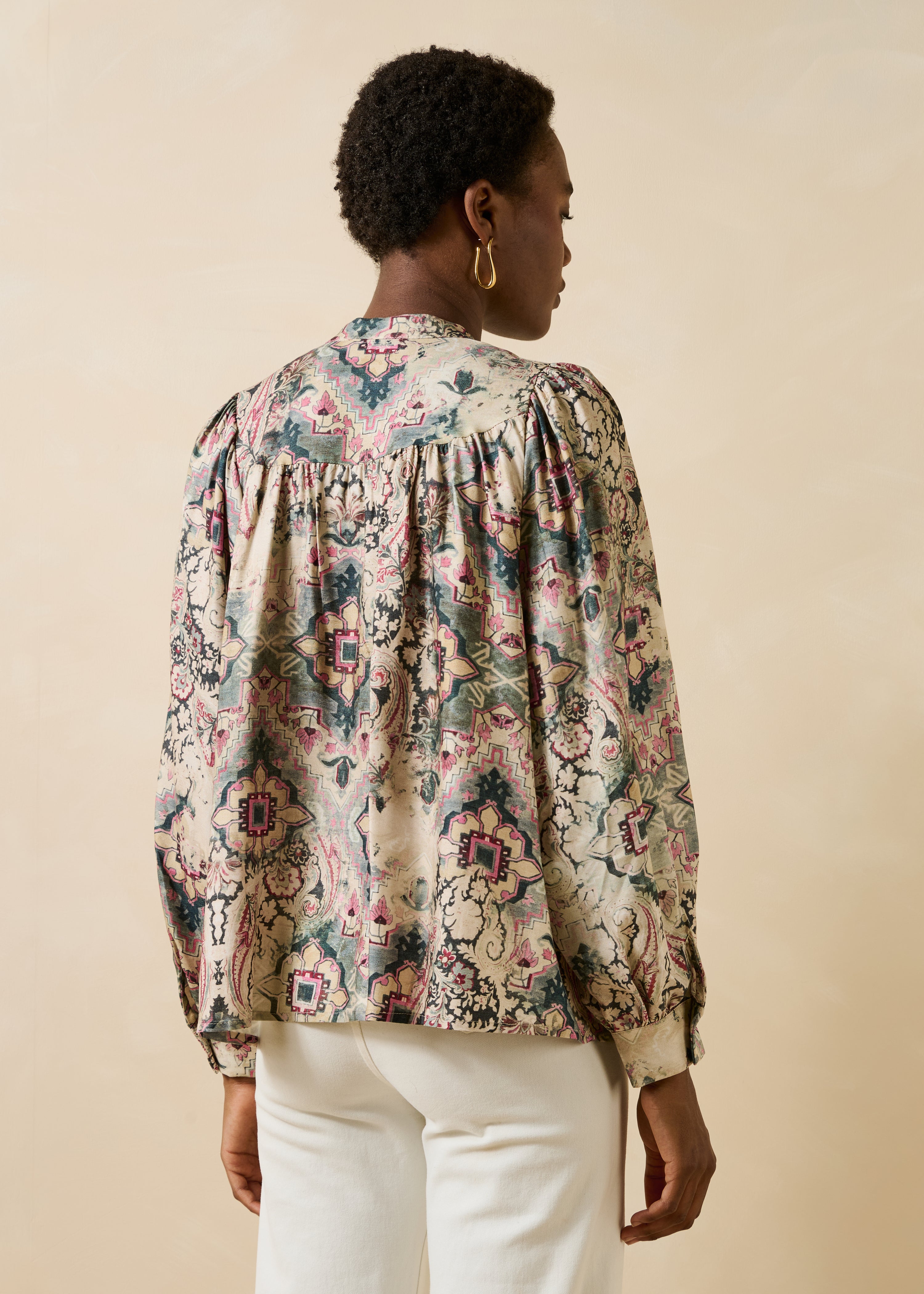 Chemise écrue manches longues à imprimé