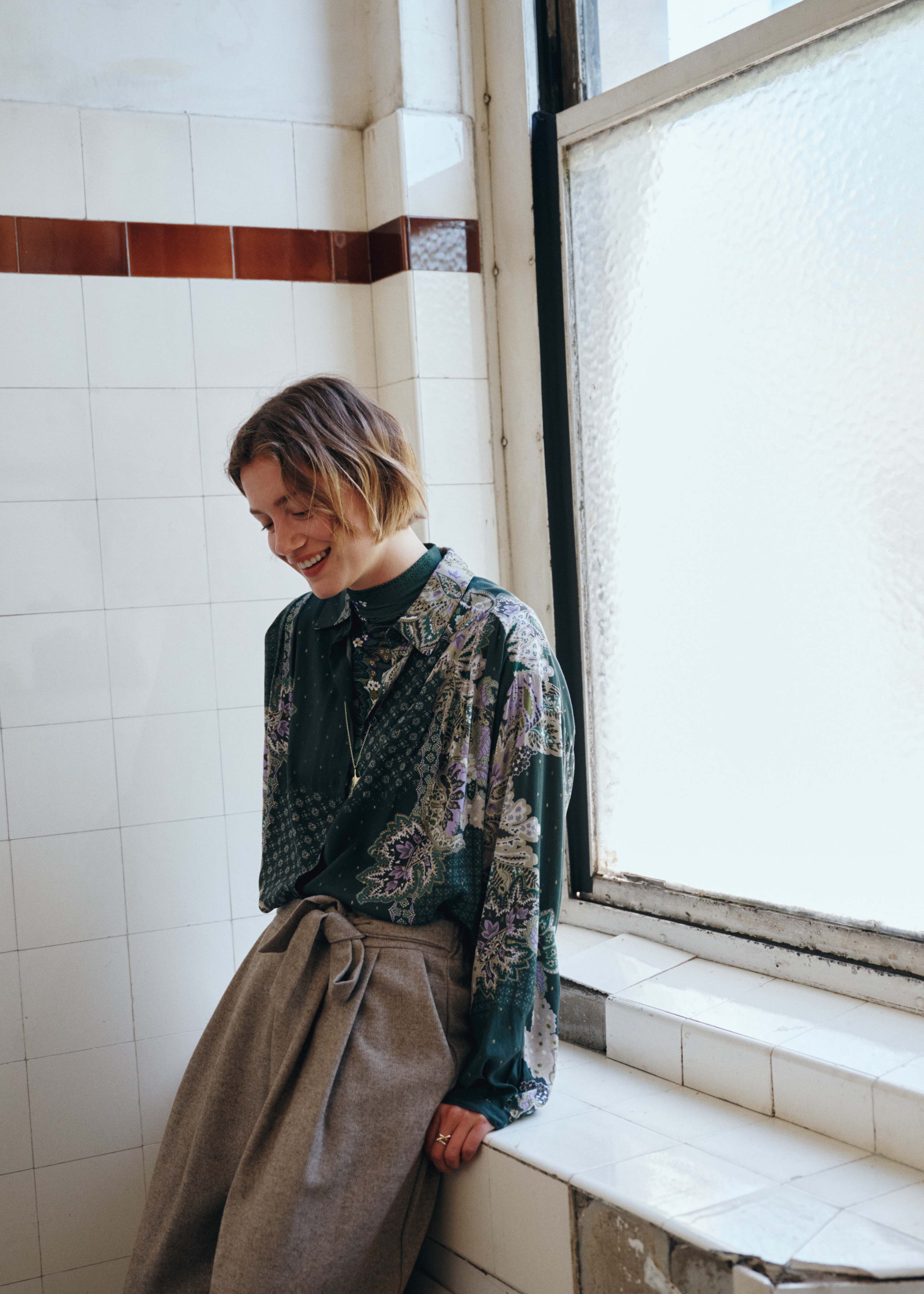 Camicia verde ampia a maniche lunghe con stampa