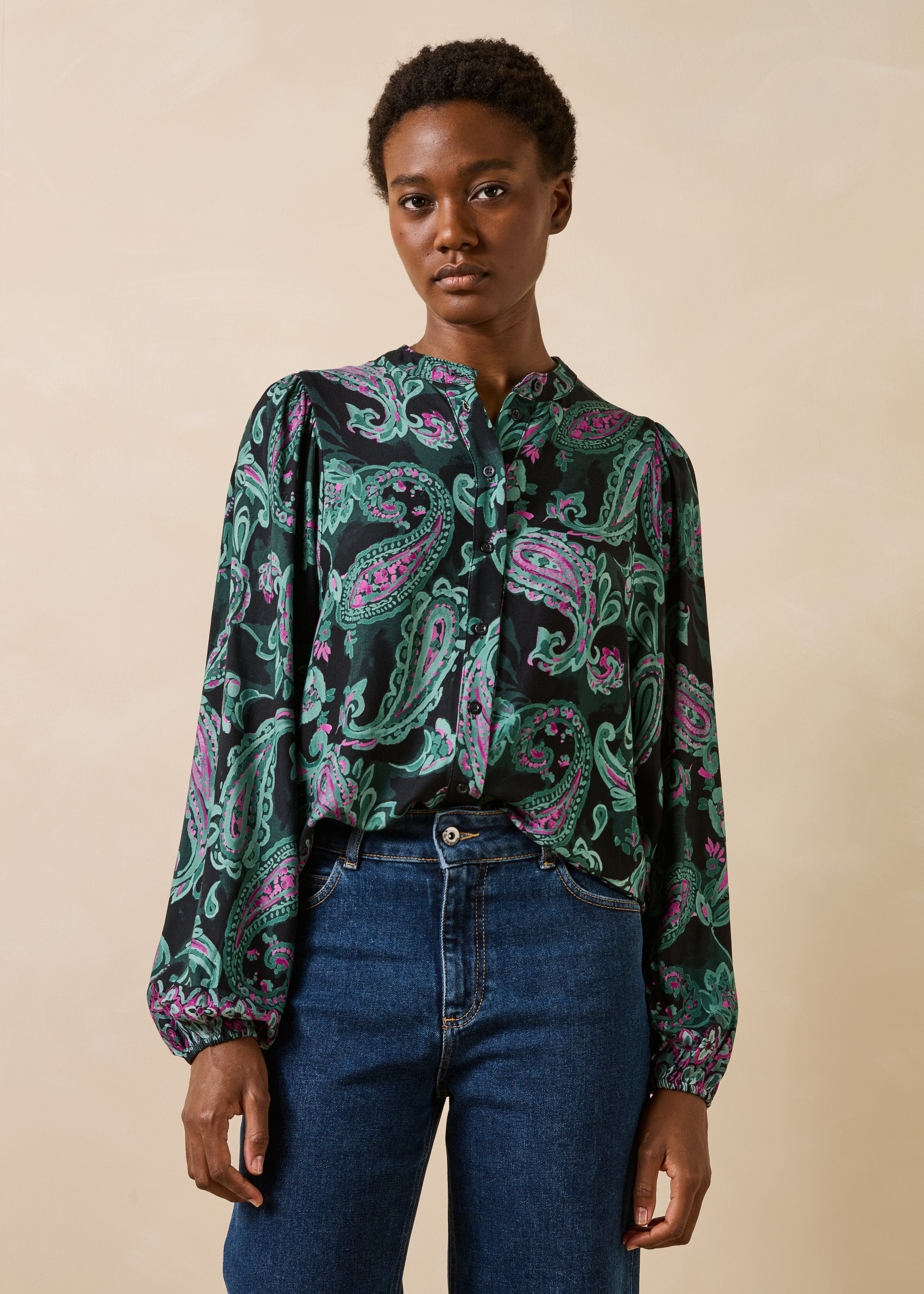 Chemise verte à imprimé manches longues