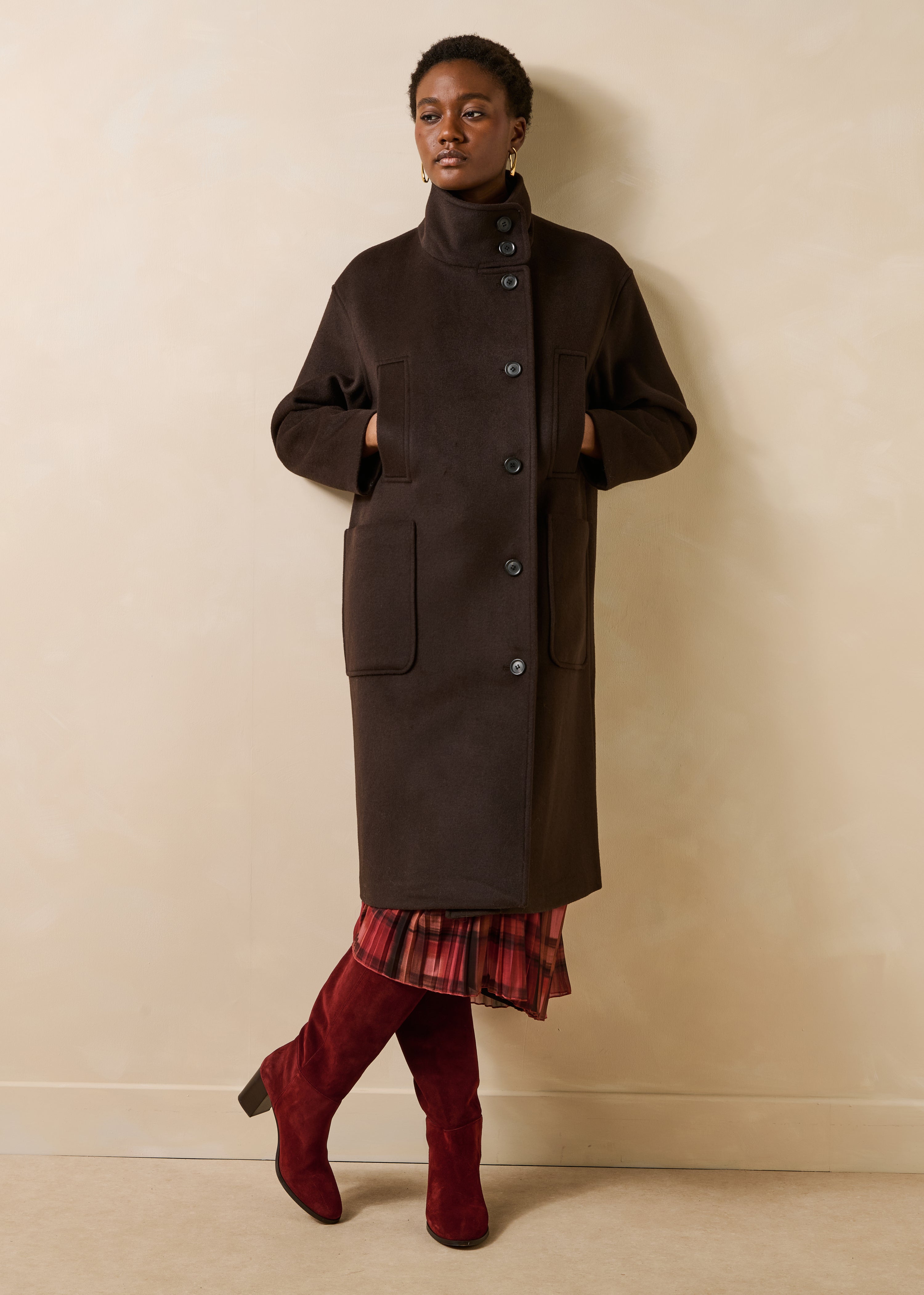 Manteau marron col montant en laine