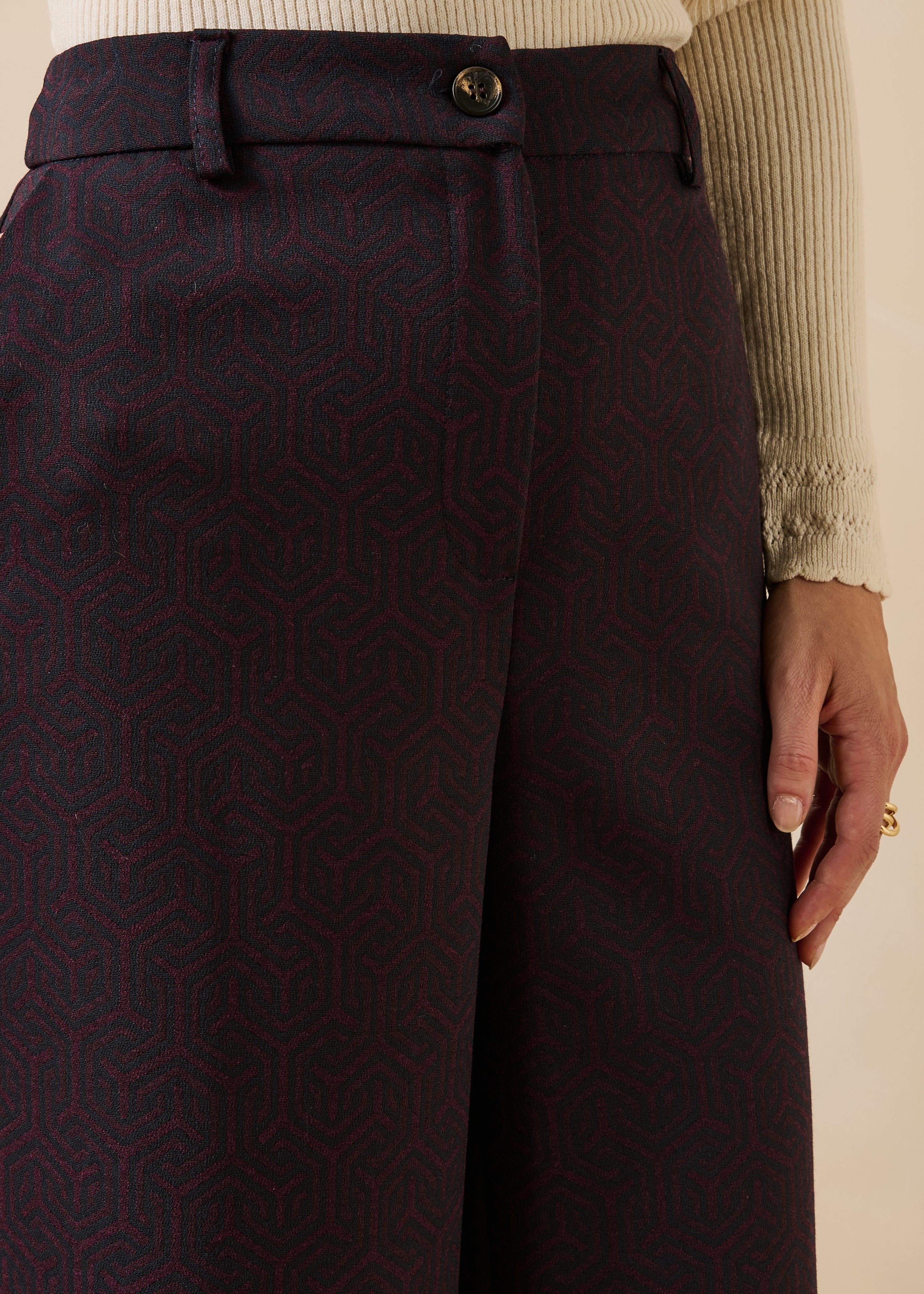 Rechte broek in aubergine en marineblauw jacquard
